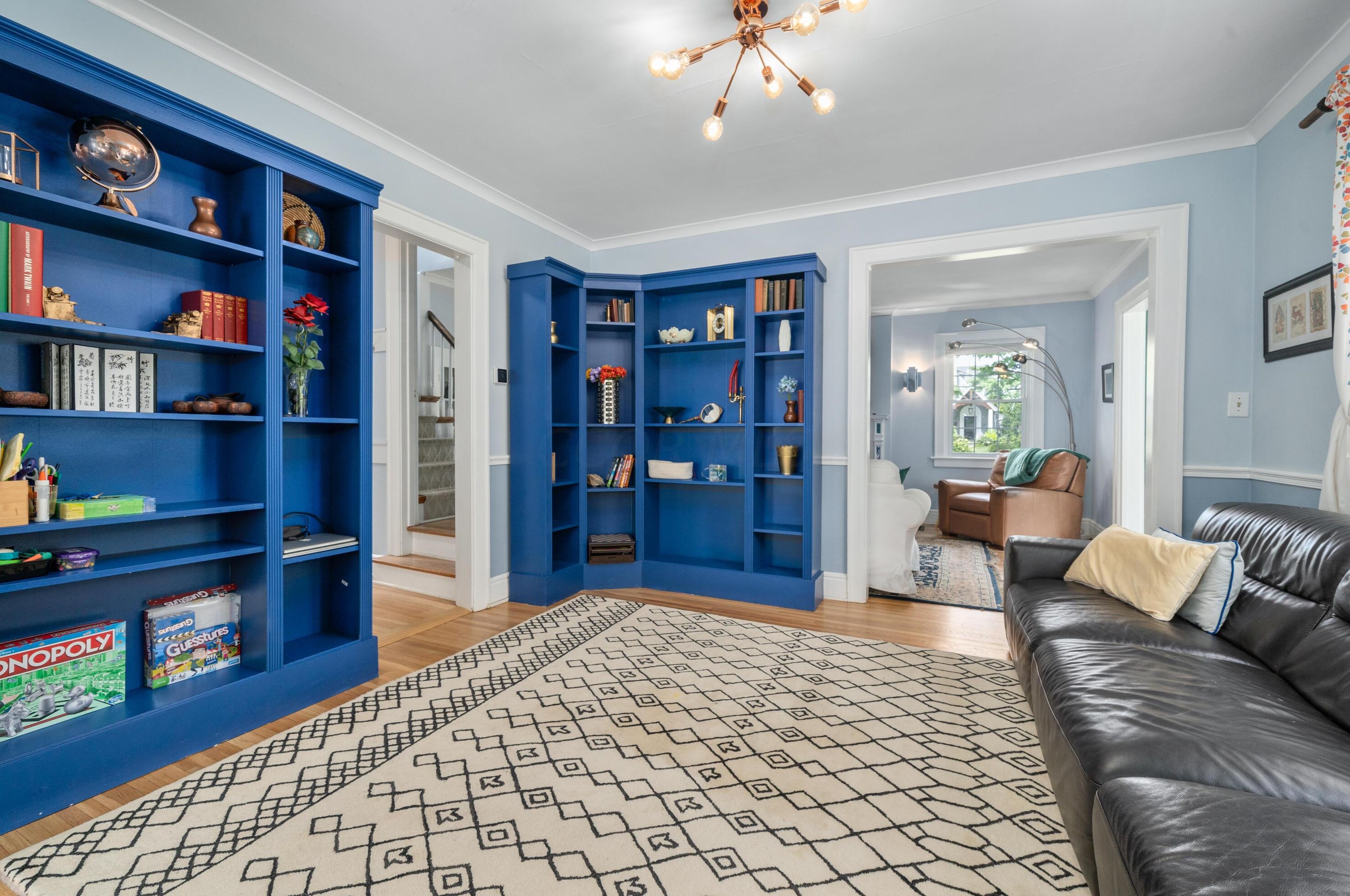 2615 Brentwood Rd, Columbus OH 43209-2218 exterior