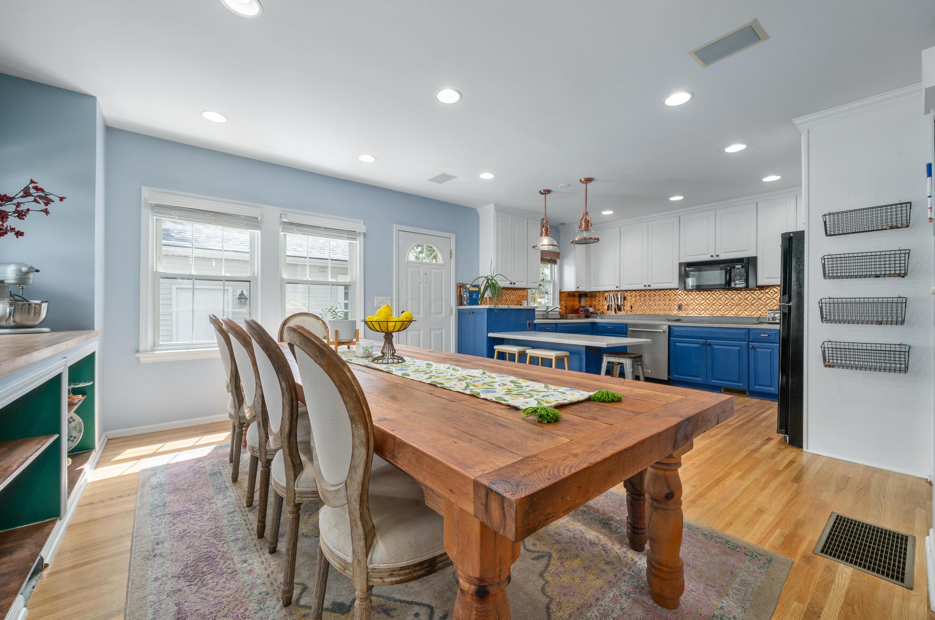 2615 Brentwood Rd, Columbus OH 43209-2218 exterior