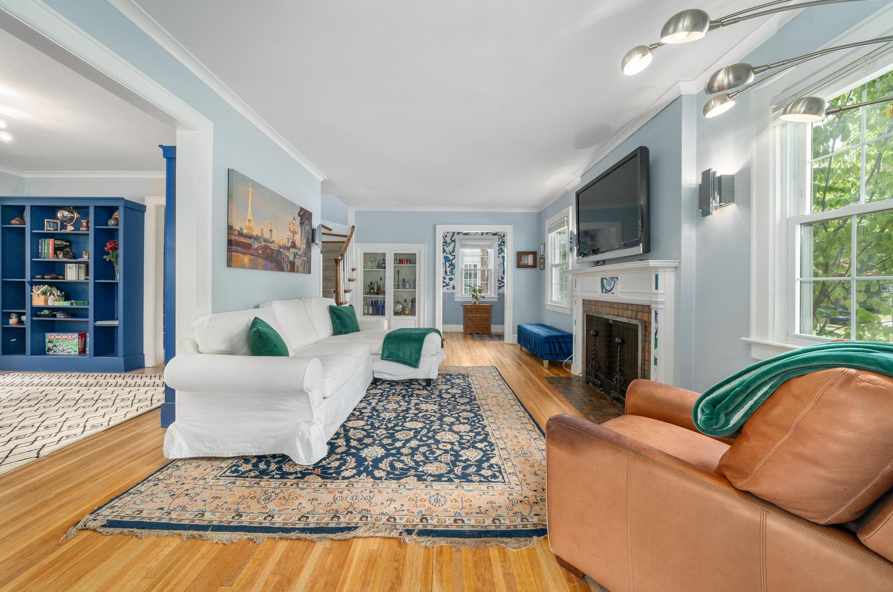 2615 Brentwood Rd, Columbus OH 43209-2218 exterior