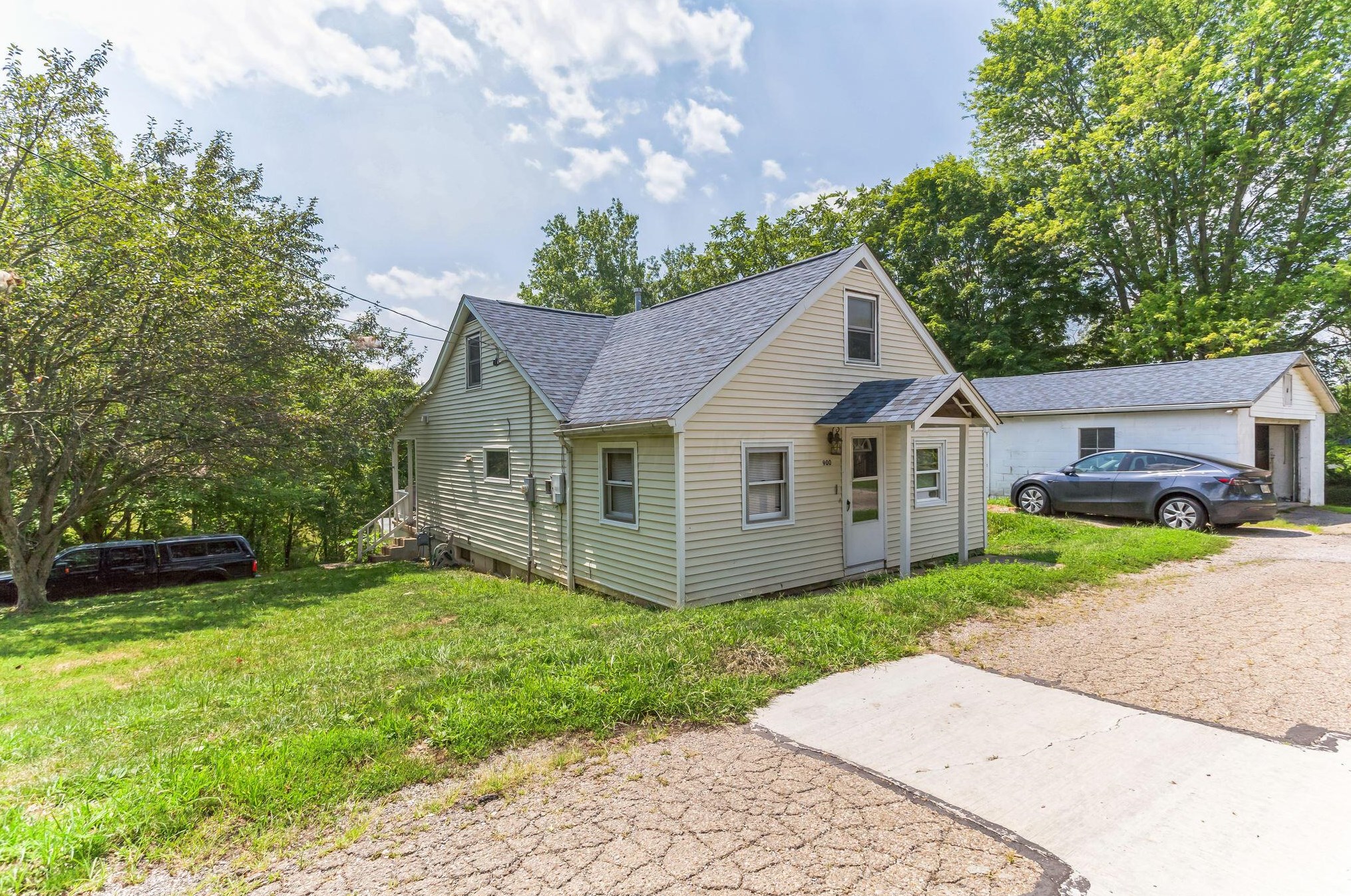 900 Johnson Ave, New Lexington, OH 43764