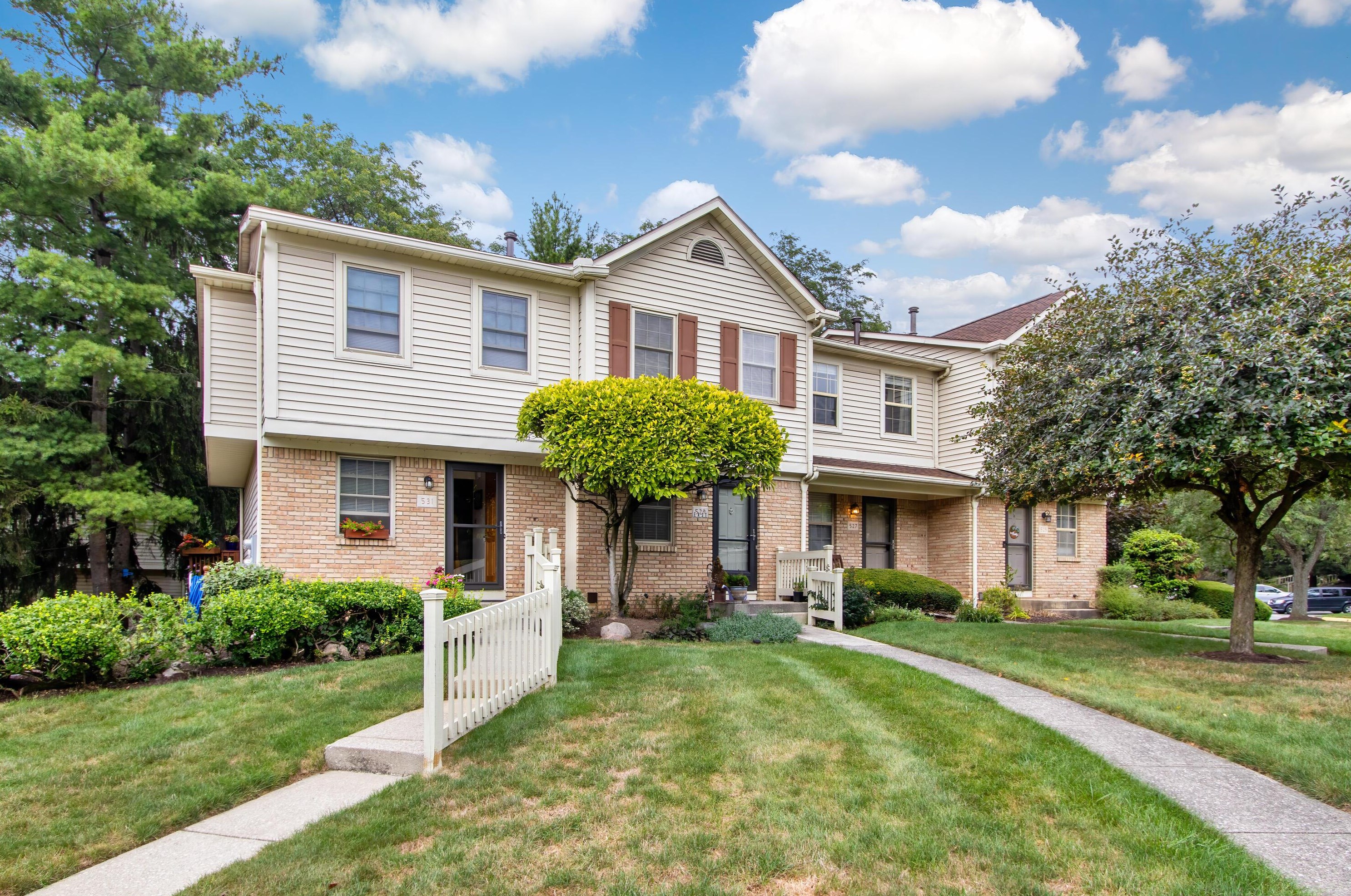 527 Fox Trail Cir E #24, Westerville, OH 43081