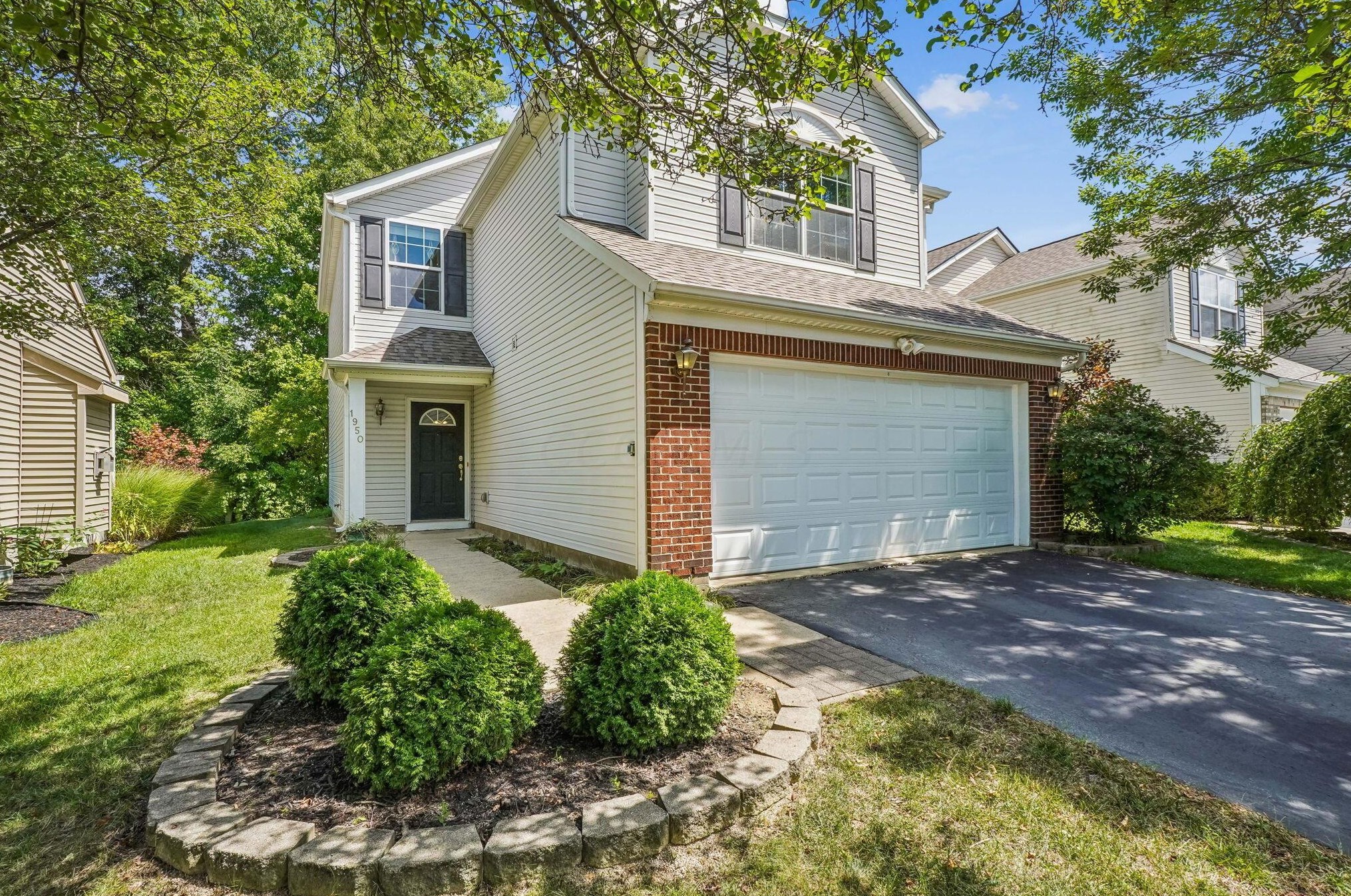 1950 Dry Wash Rd, Hilliard, OH 43026
