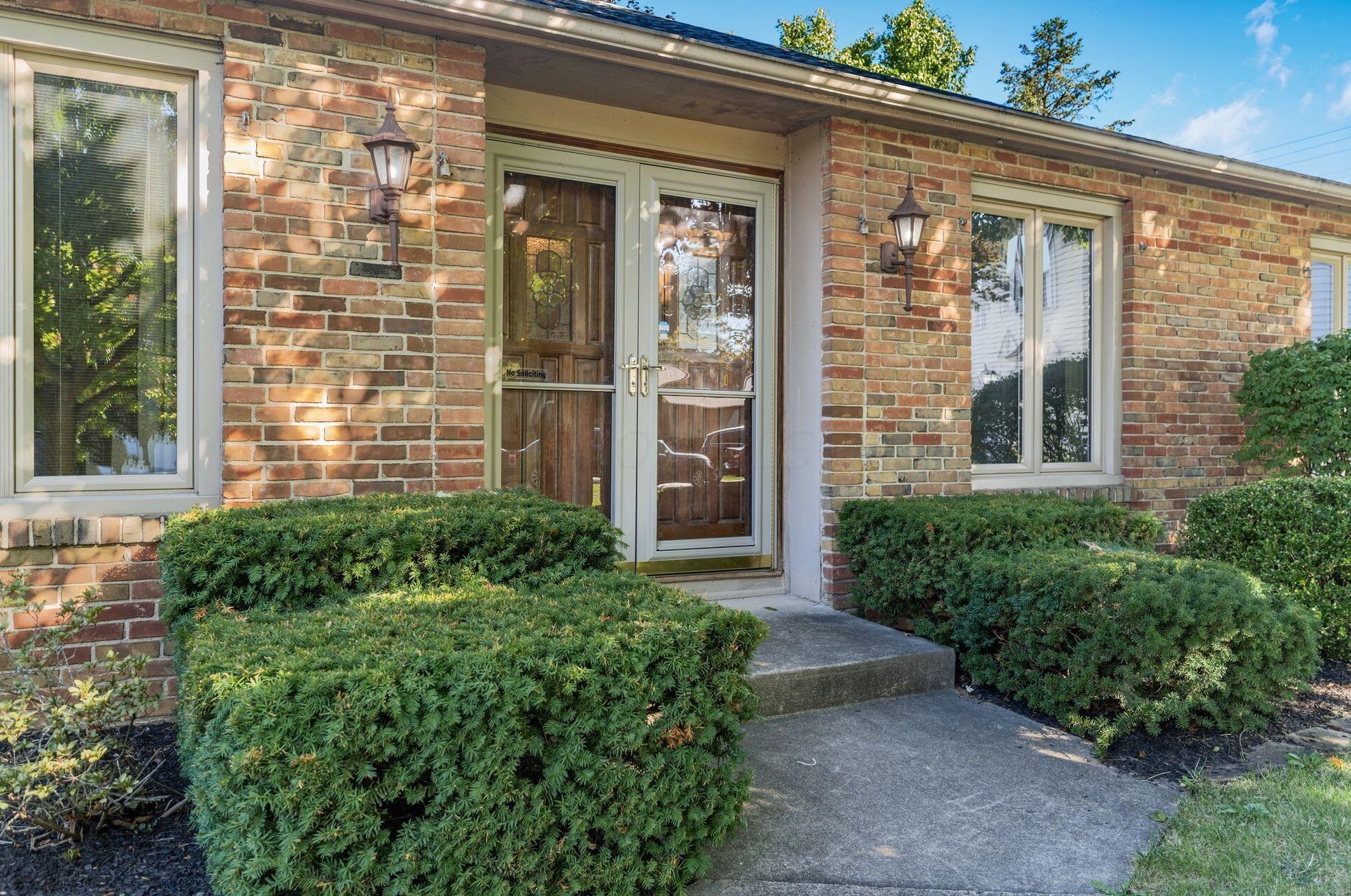 5655 Ramblewood Ct, Columbus, OH 43235-7347