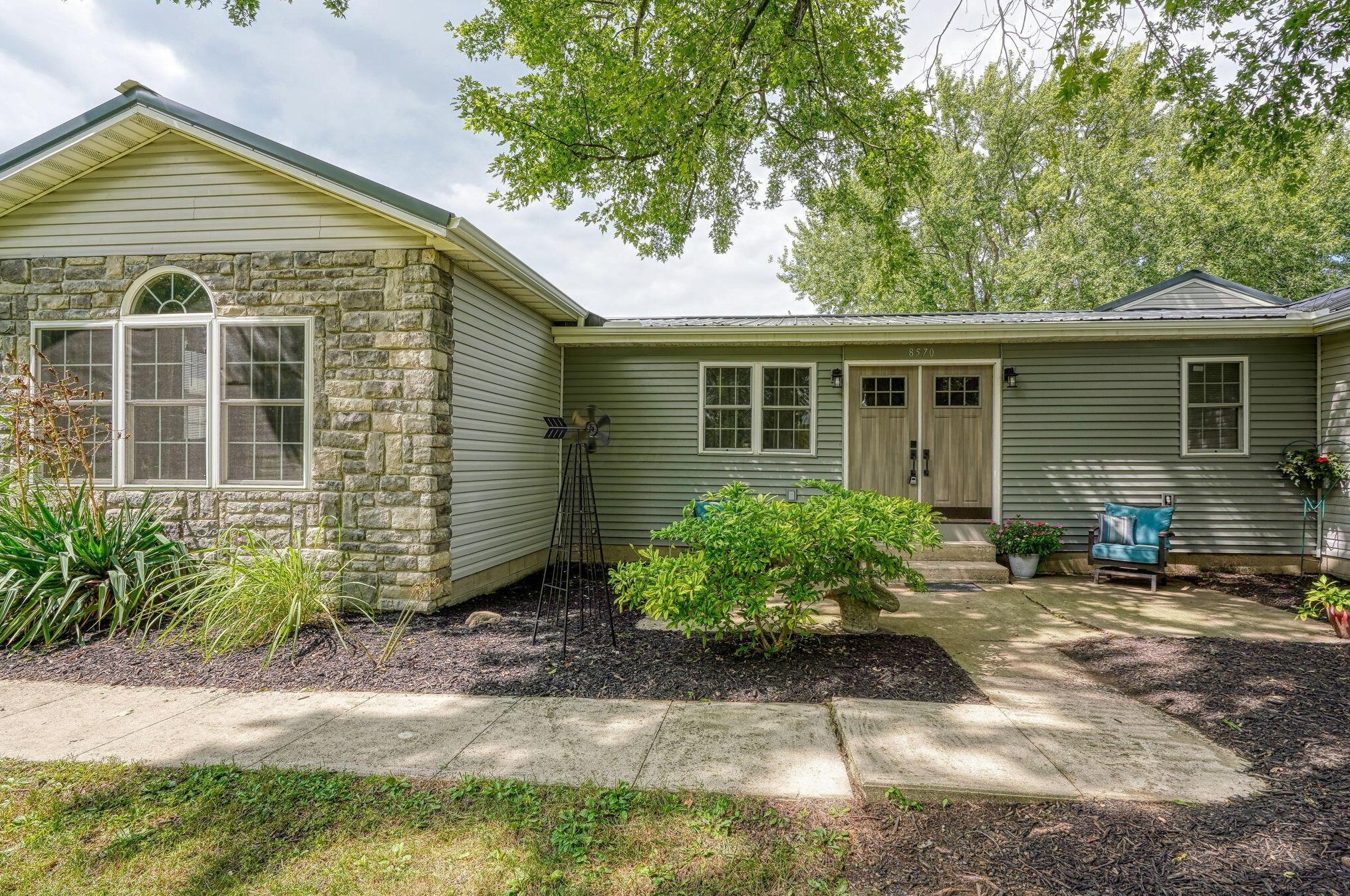 8570 Gerich Lilly Rd, West Jefferson, OH 43162