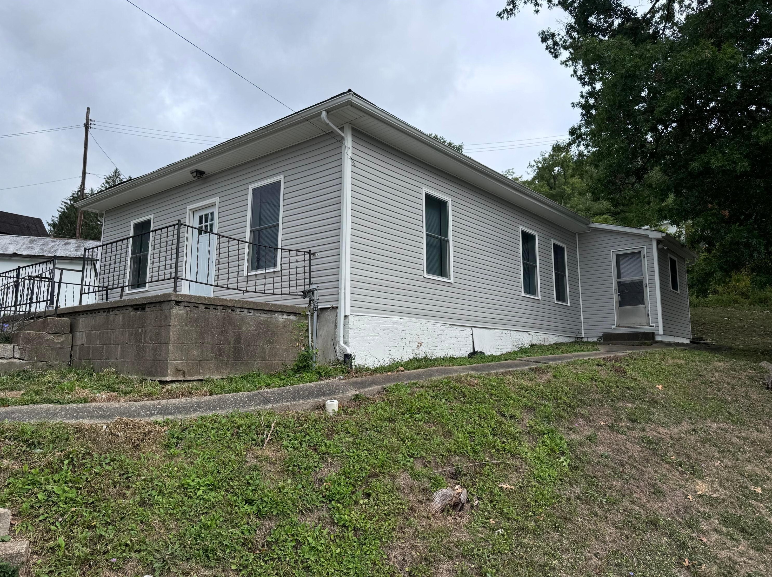 3829 Dugan Rd, McConnelsvle, OH 43756