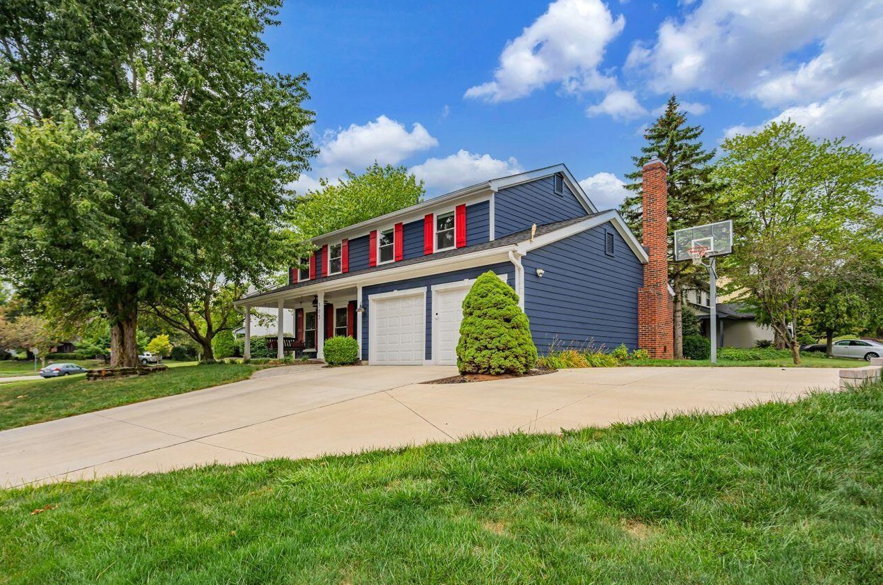 305 Leighway Dr, Westerville, OH 43081