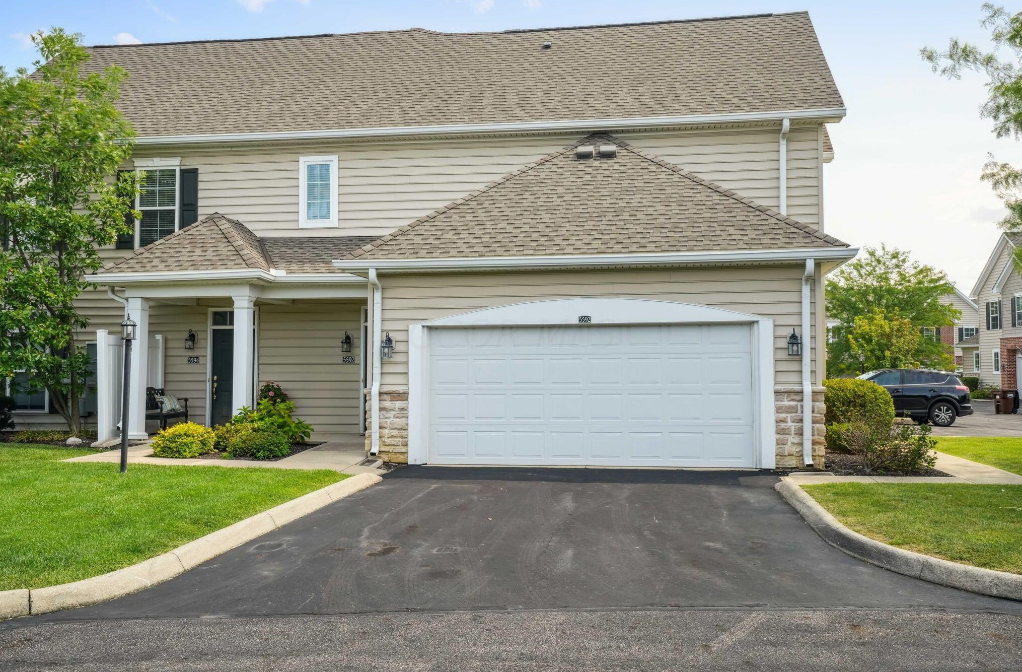 5592 Broome Dr #15, Dublin, OH 43016