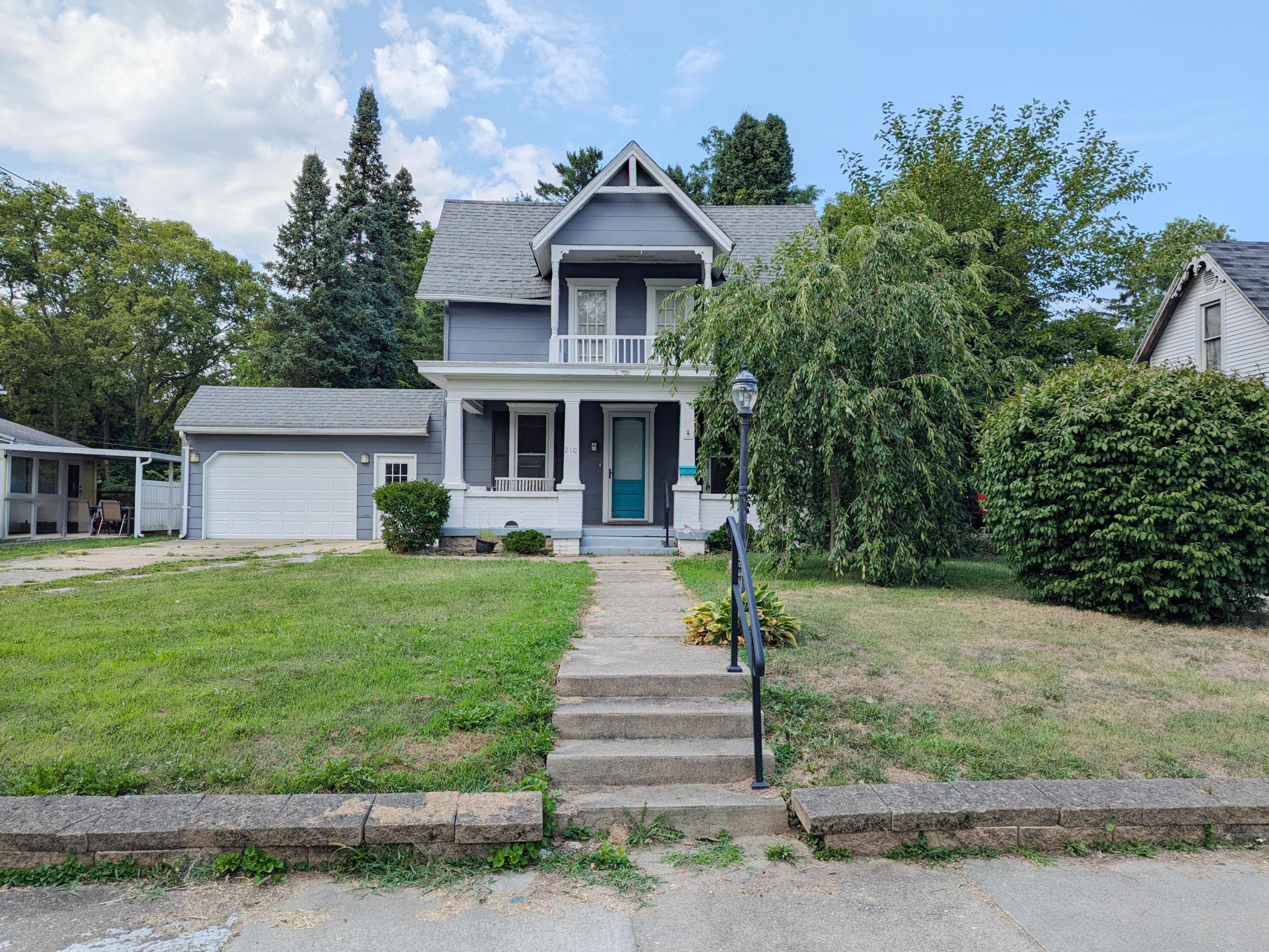 210 Henry St, Urbana, OH 43078