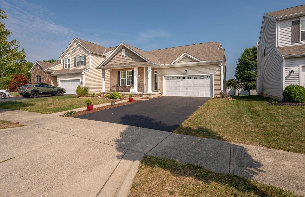 5970 Jamesport Dr, Westerville, OH 43081