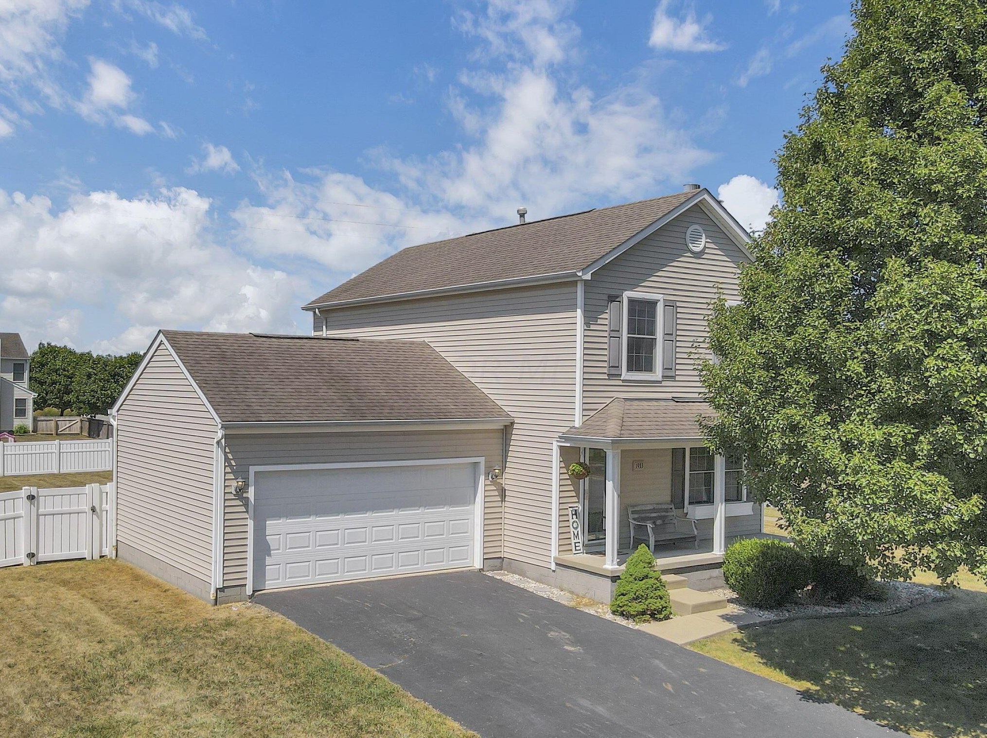 1933 Salt Lick Dr, Lancaster, OH 43130