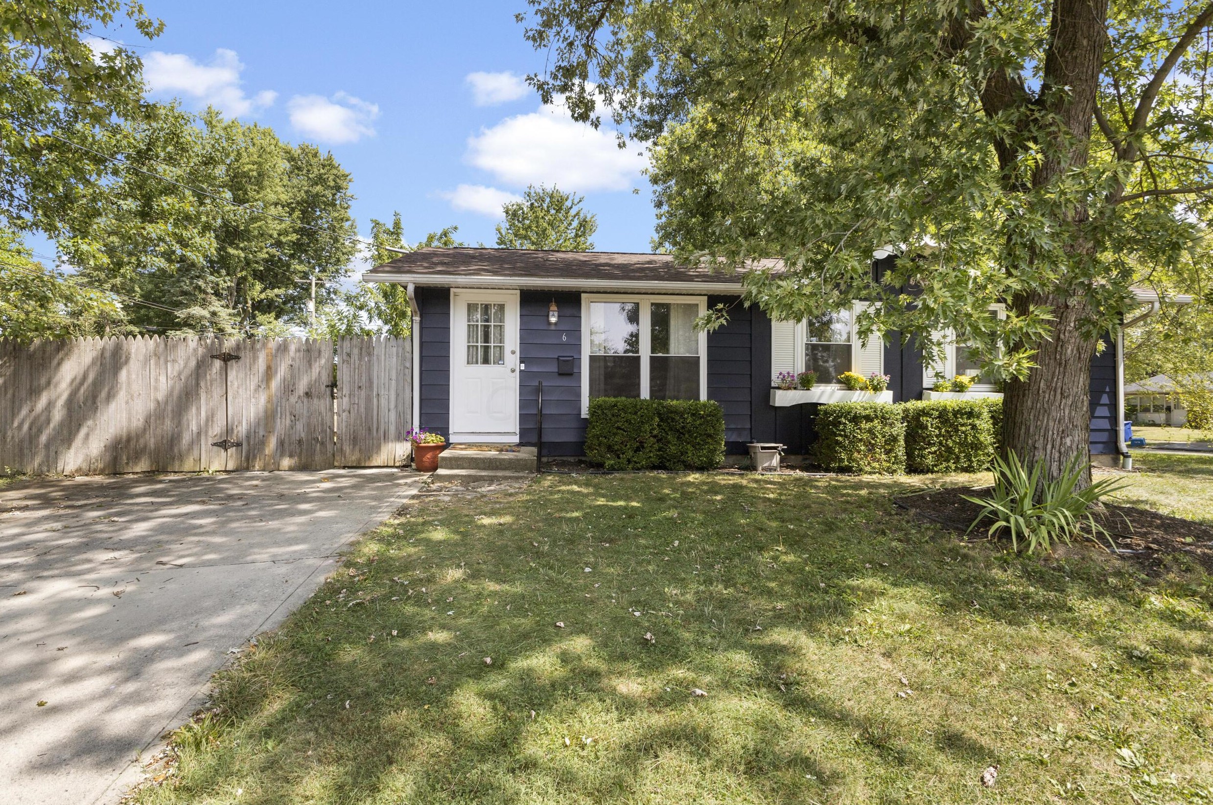 6 Pleasant Ct, Delaware, OH 43015