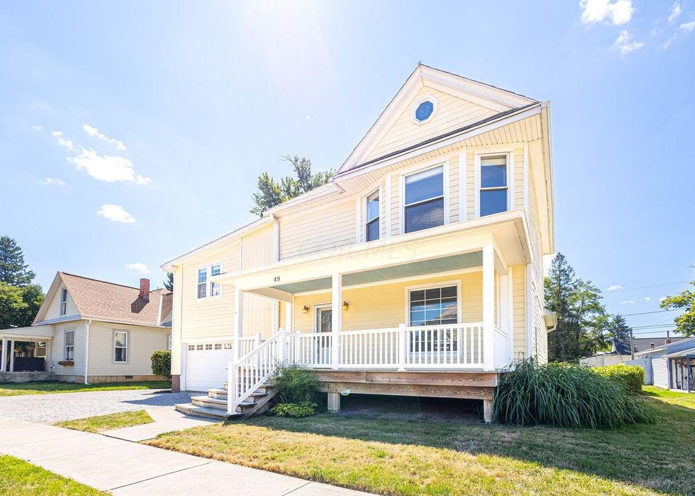 49 Town St, Pataskala, OH 43062