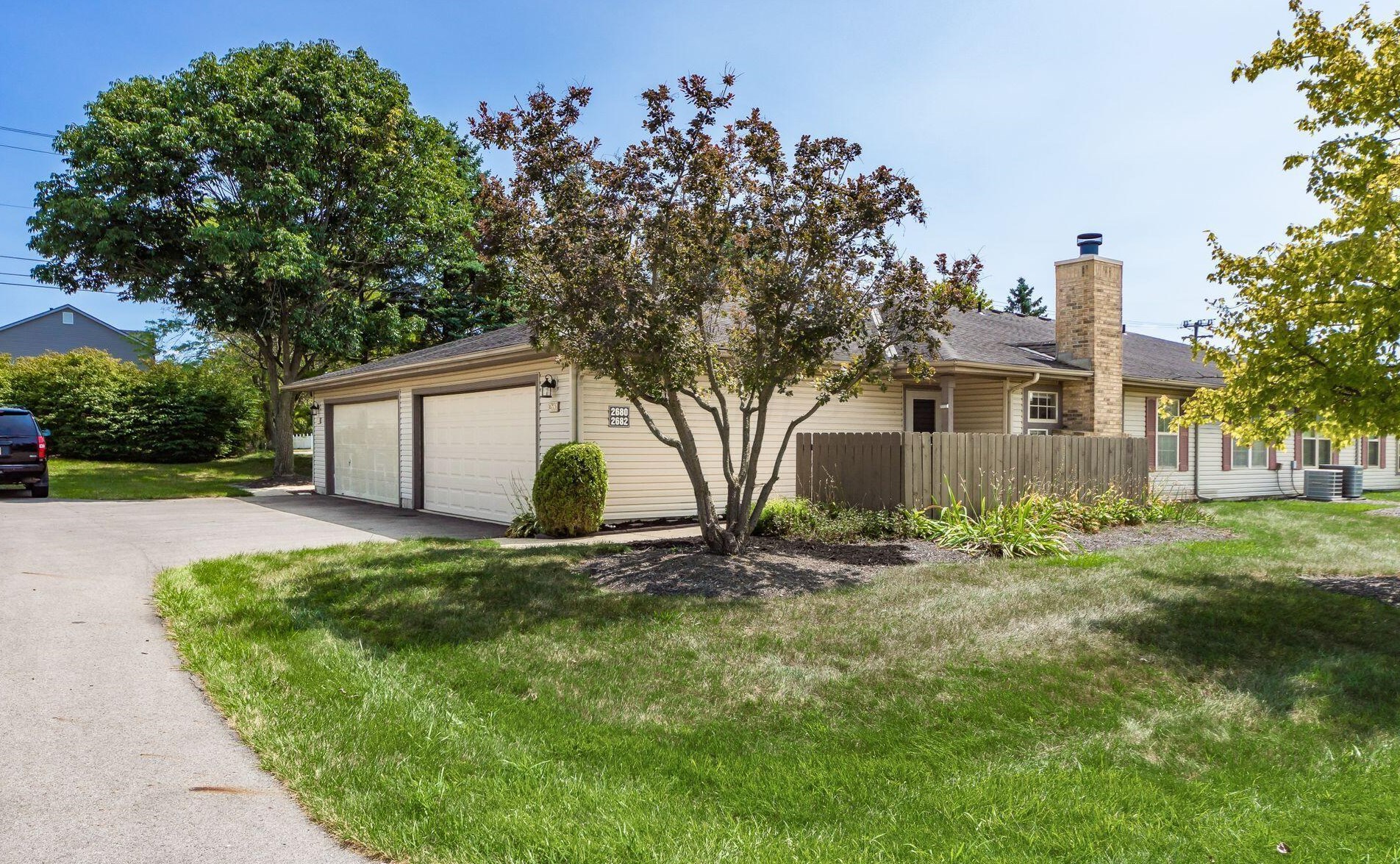 2680 Rolling Oaks Blvd, Hilliard, OH 43026