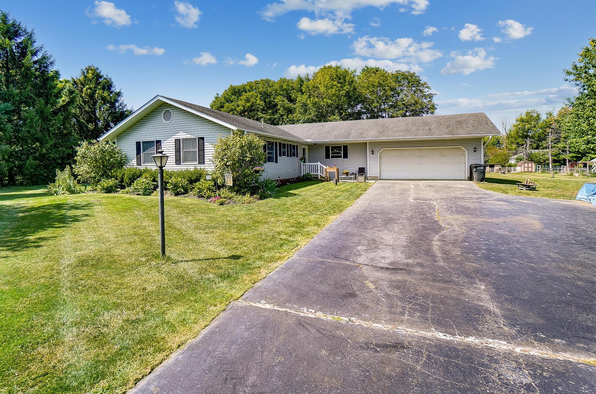 5005 Elliott Rd, Hilliard, OH 43026