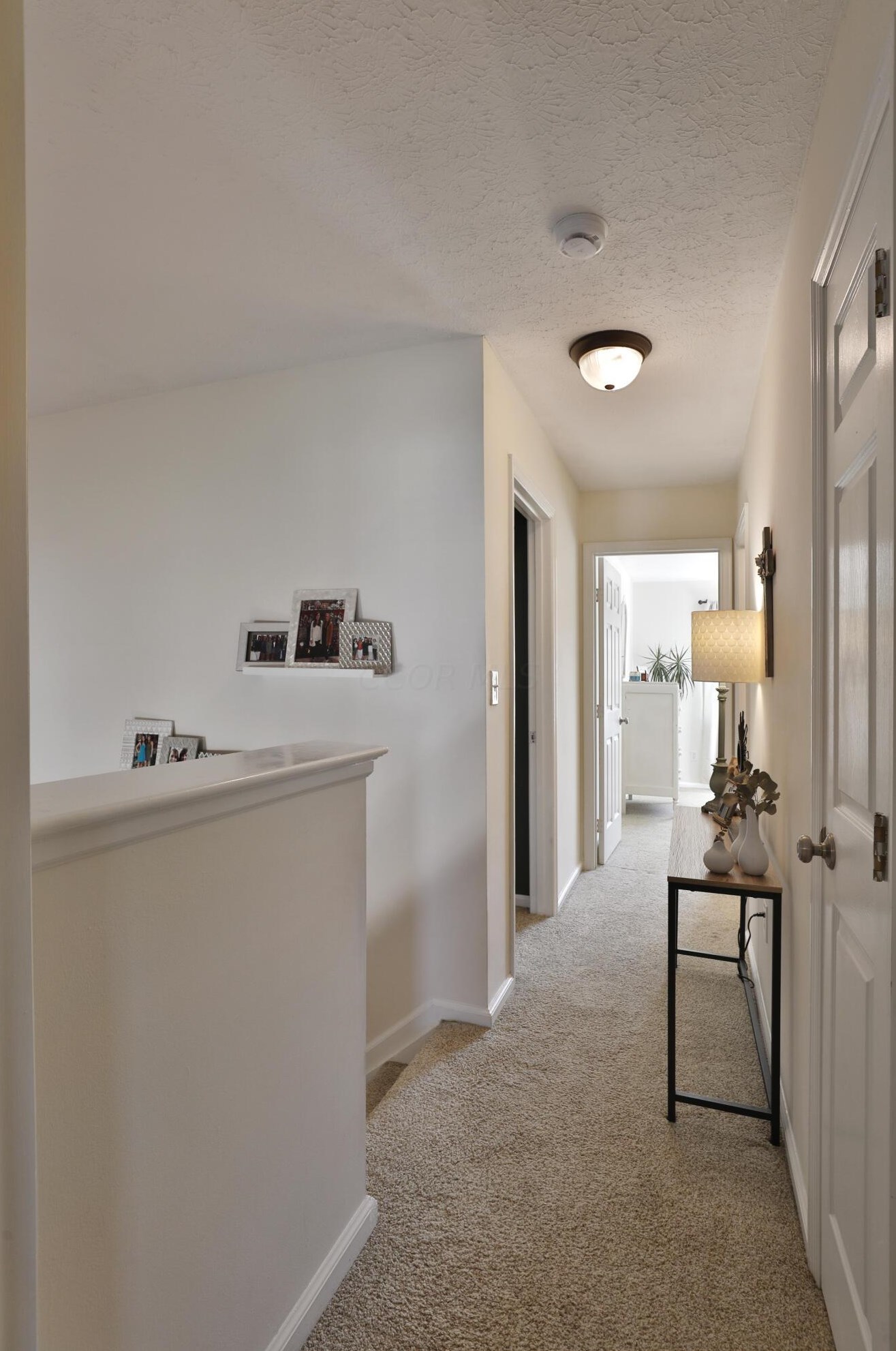 3387 Fishinger Mill Dr, Hilliard OH 43026-9306 exterior