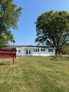 7607 Selby Rd, Shade, OH 45701