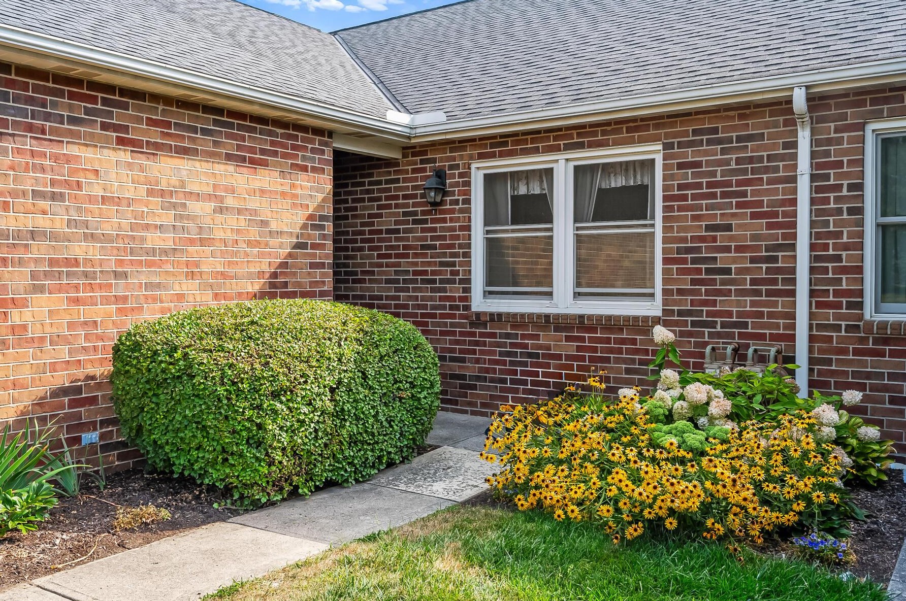 114 Hanover Ct, Delaware, OH 43015