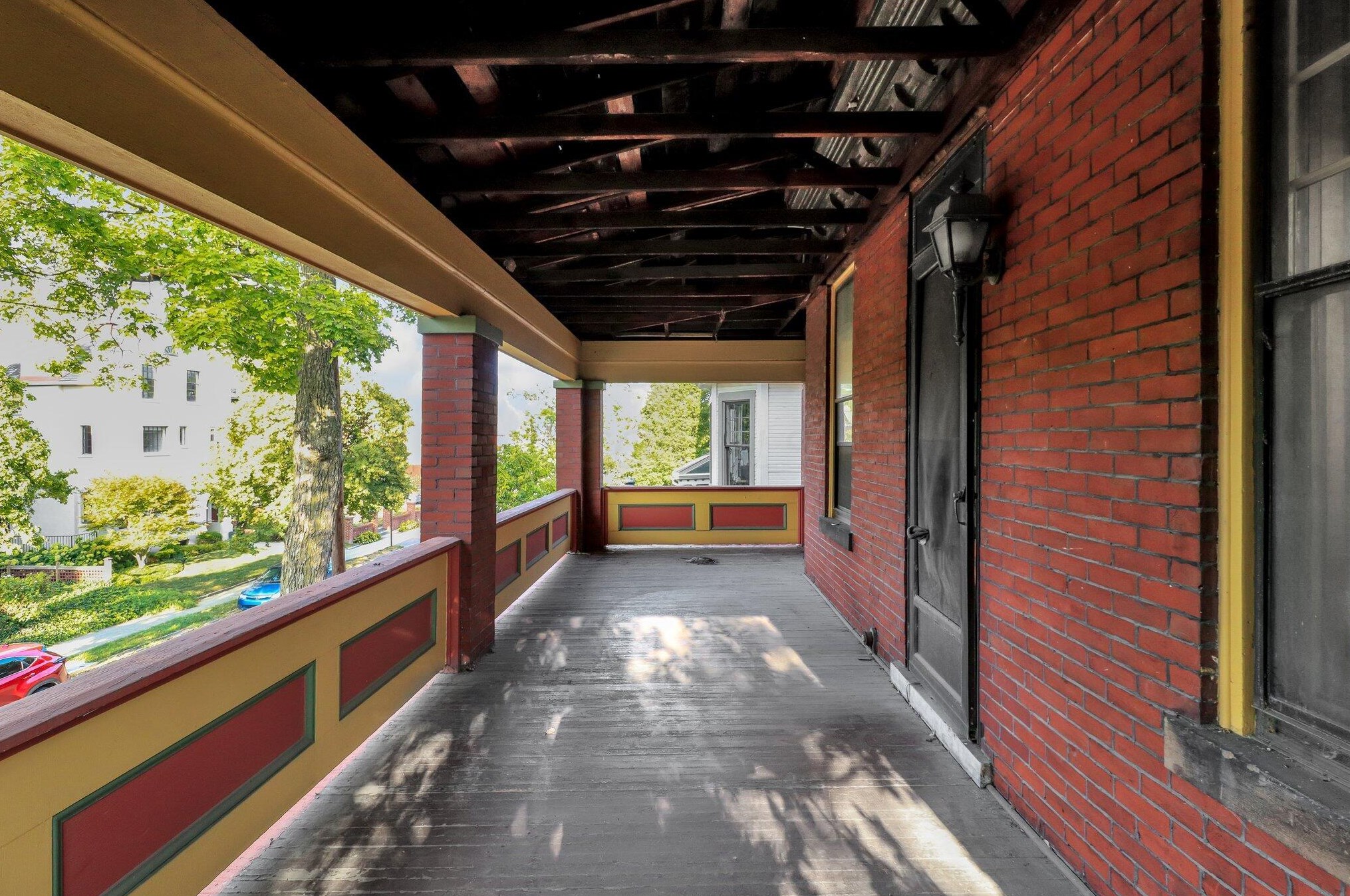 865 Franklin Ave, Columbus OH 43205-1138 exterior