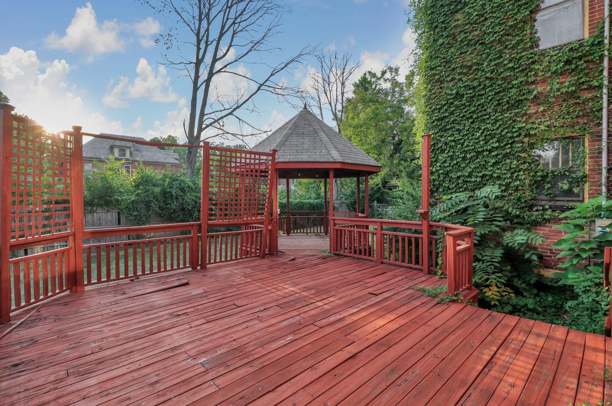 865 Franklin Ave, Columbus OH 43205-1138 exterior