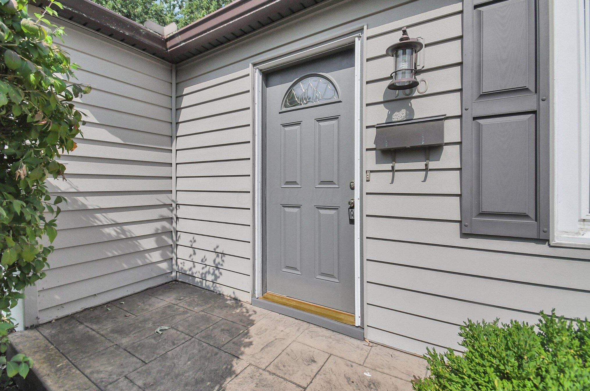 160 Edwards Rd, Johnstown, OH 43031-1008