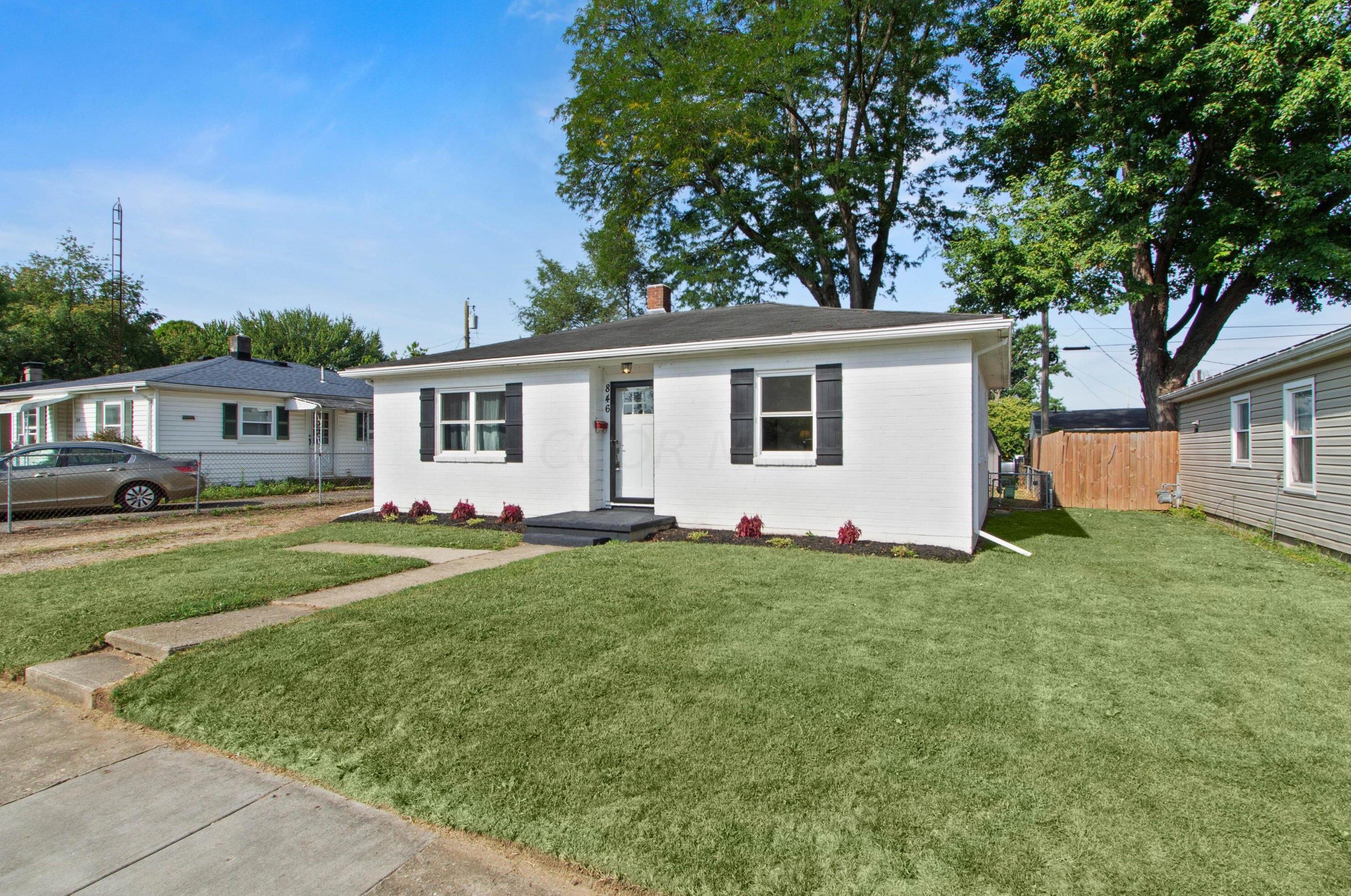 846 S Walnut St, Urbana, OH 43078