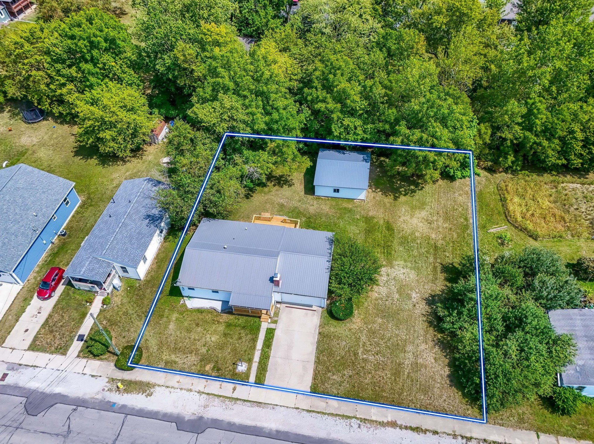 61 David St, Delaware, OH 43015