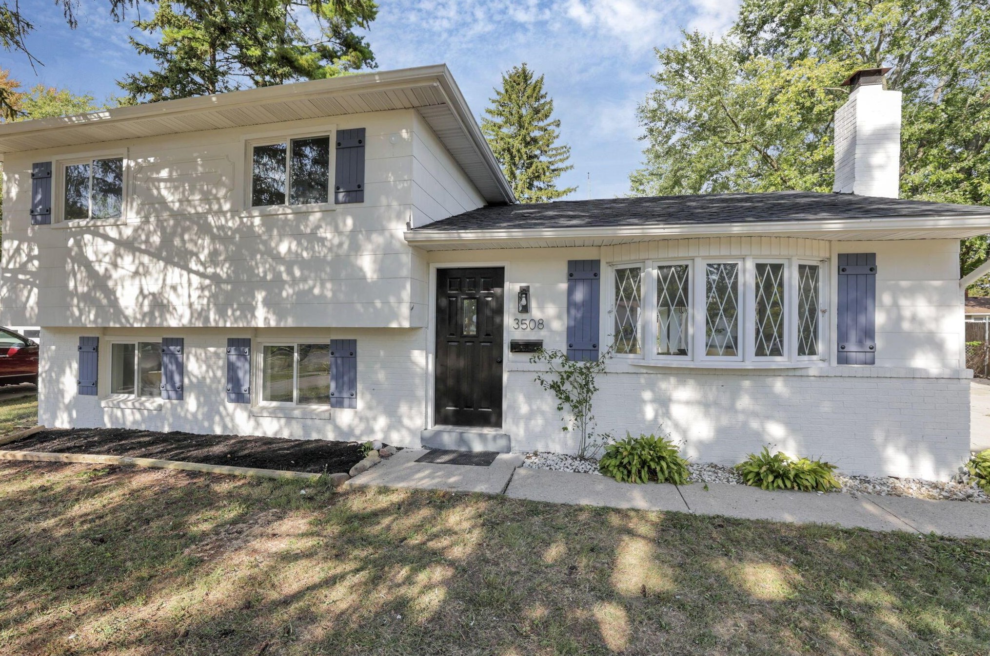 3508 Farley Dr, Hilliard, OH 43026