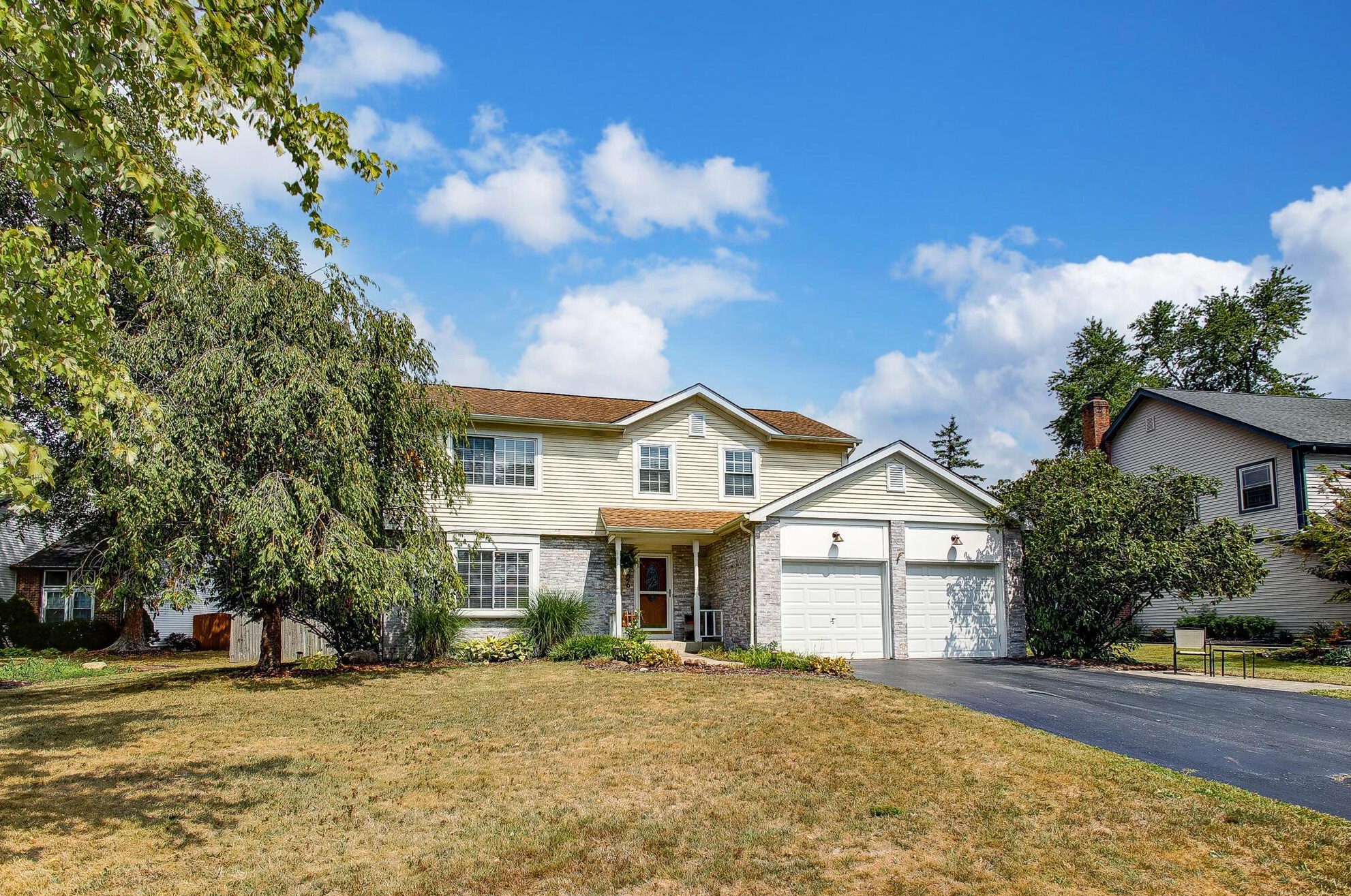 226 Cherrystone Dr, Columbus, OH 43230-2189