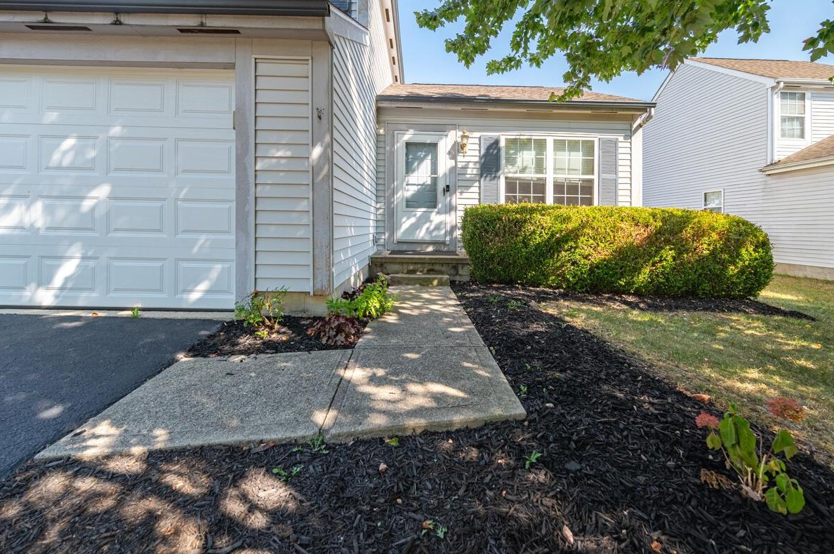 2236 Red Barn St, Delaware, OH 43015