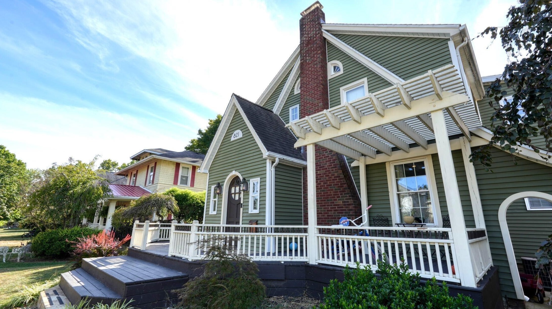 821 N 16th St, Cambridge, OH 43725
