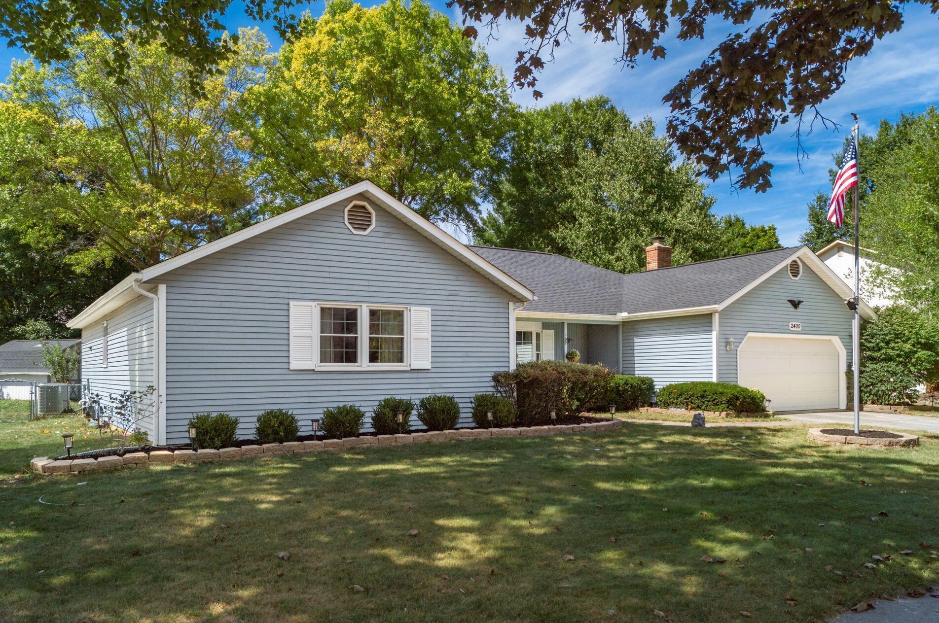 2400 Olde Sawmill Blvd, Dublin, OH 43016