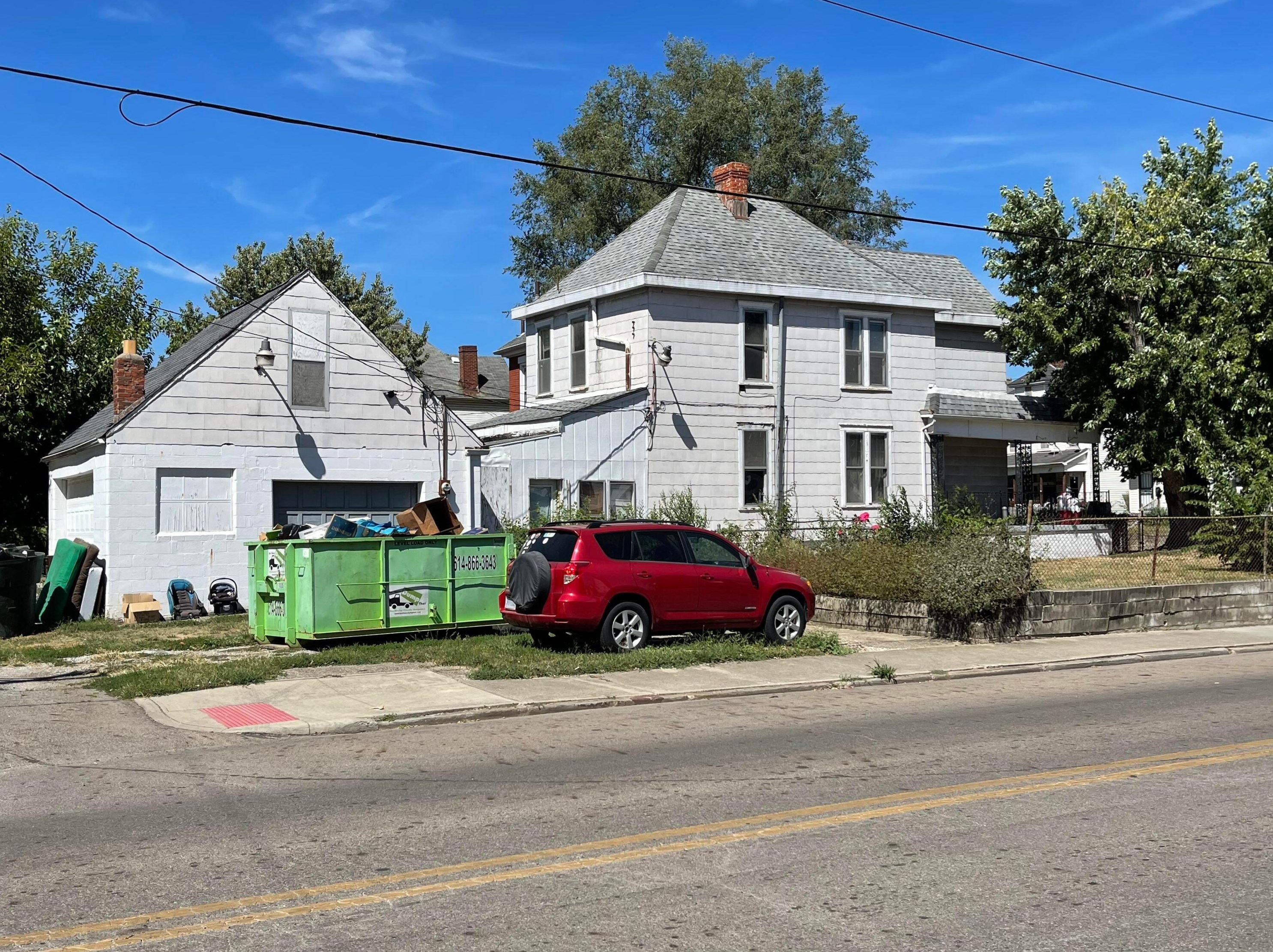 79 Woodrow Ave, Columbus, OH 43207-1878