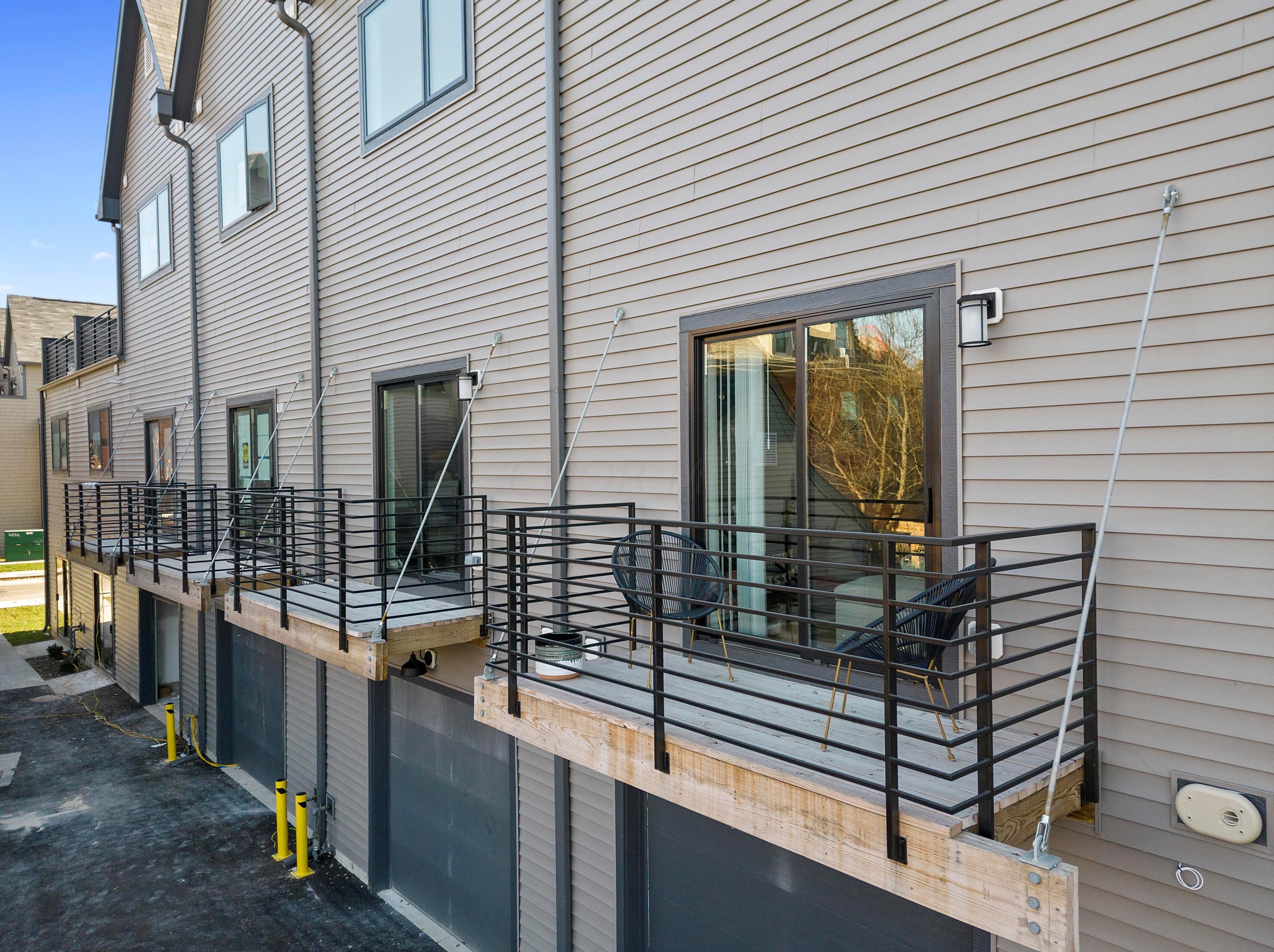 1100 Oak St, Columbus OH 43205-3116 exterior