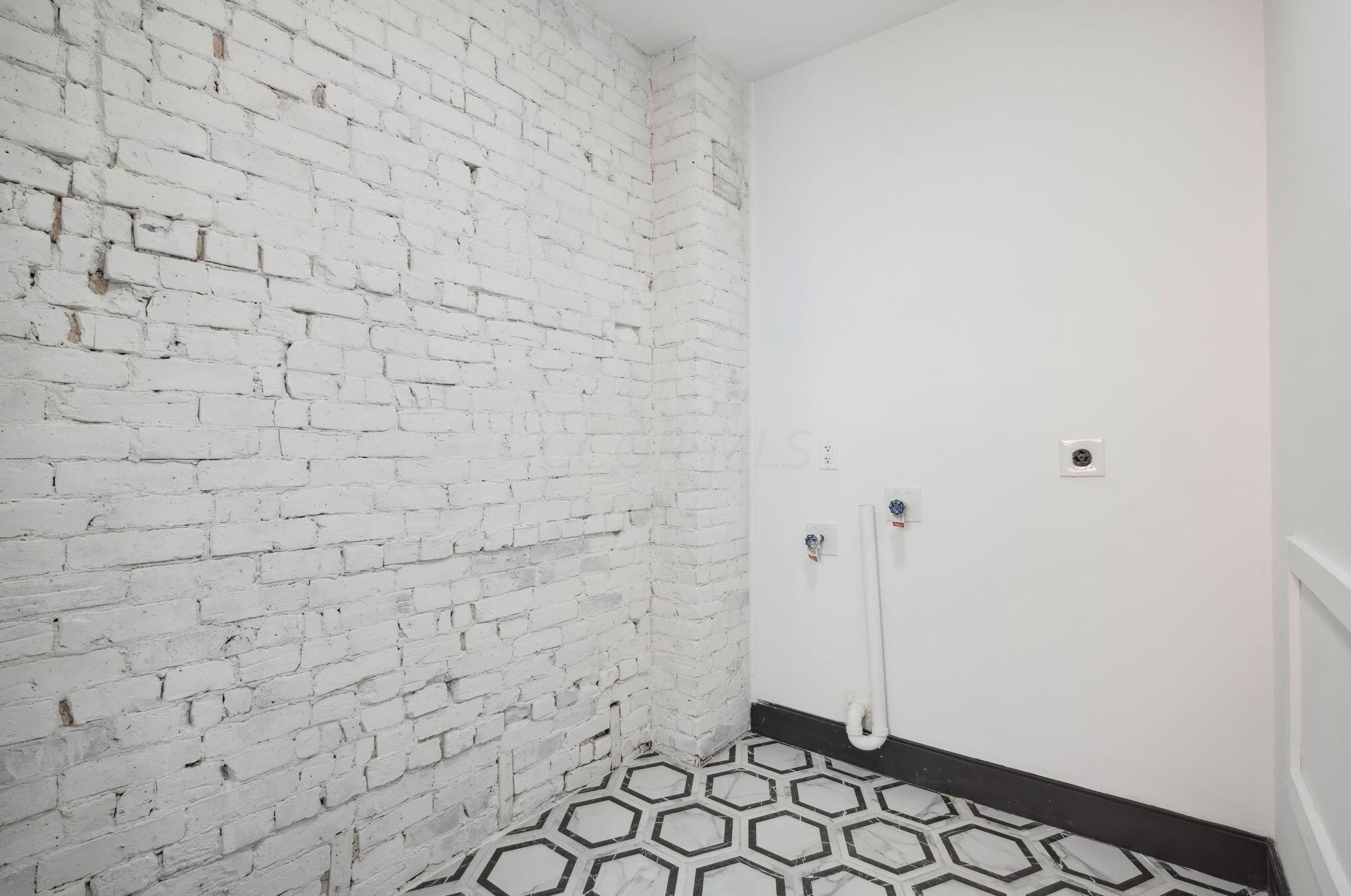 914 Franklin Ave, Columbus OH 43205-1240 exterior