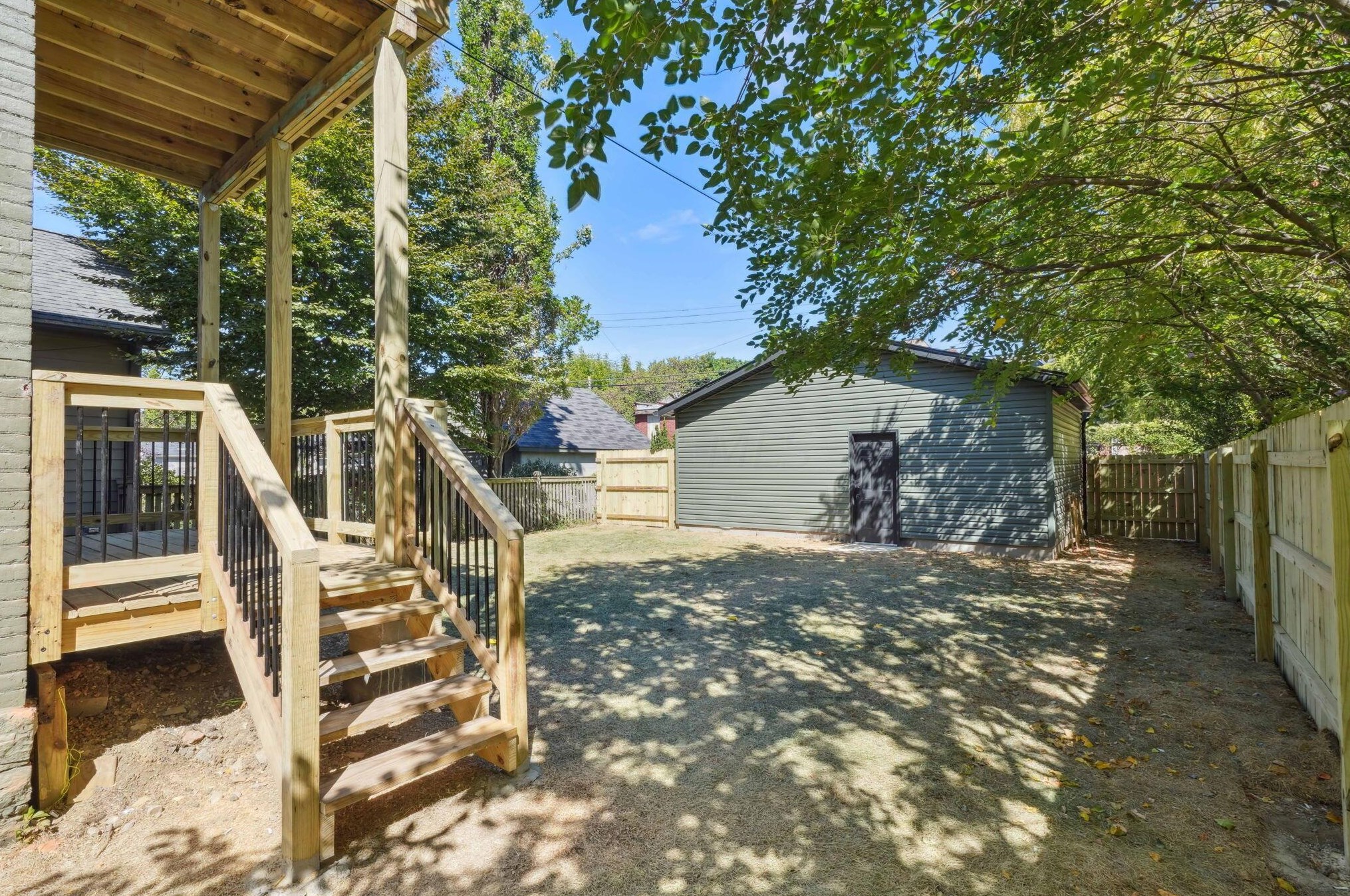 914 Franklin Ave, Columbus OH 43205-1240 exterior