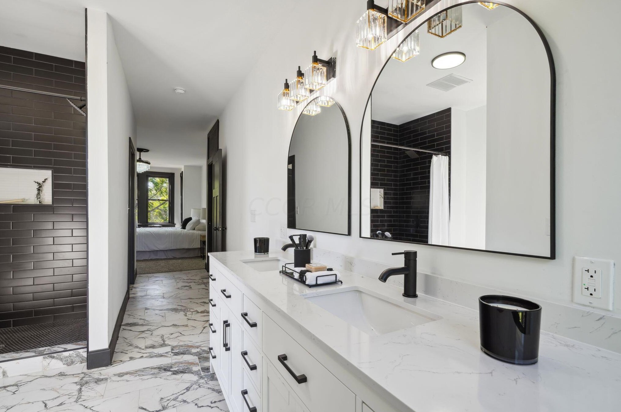 914 Franklin Ave, Columbus OH 43205-1240 exterior