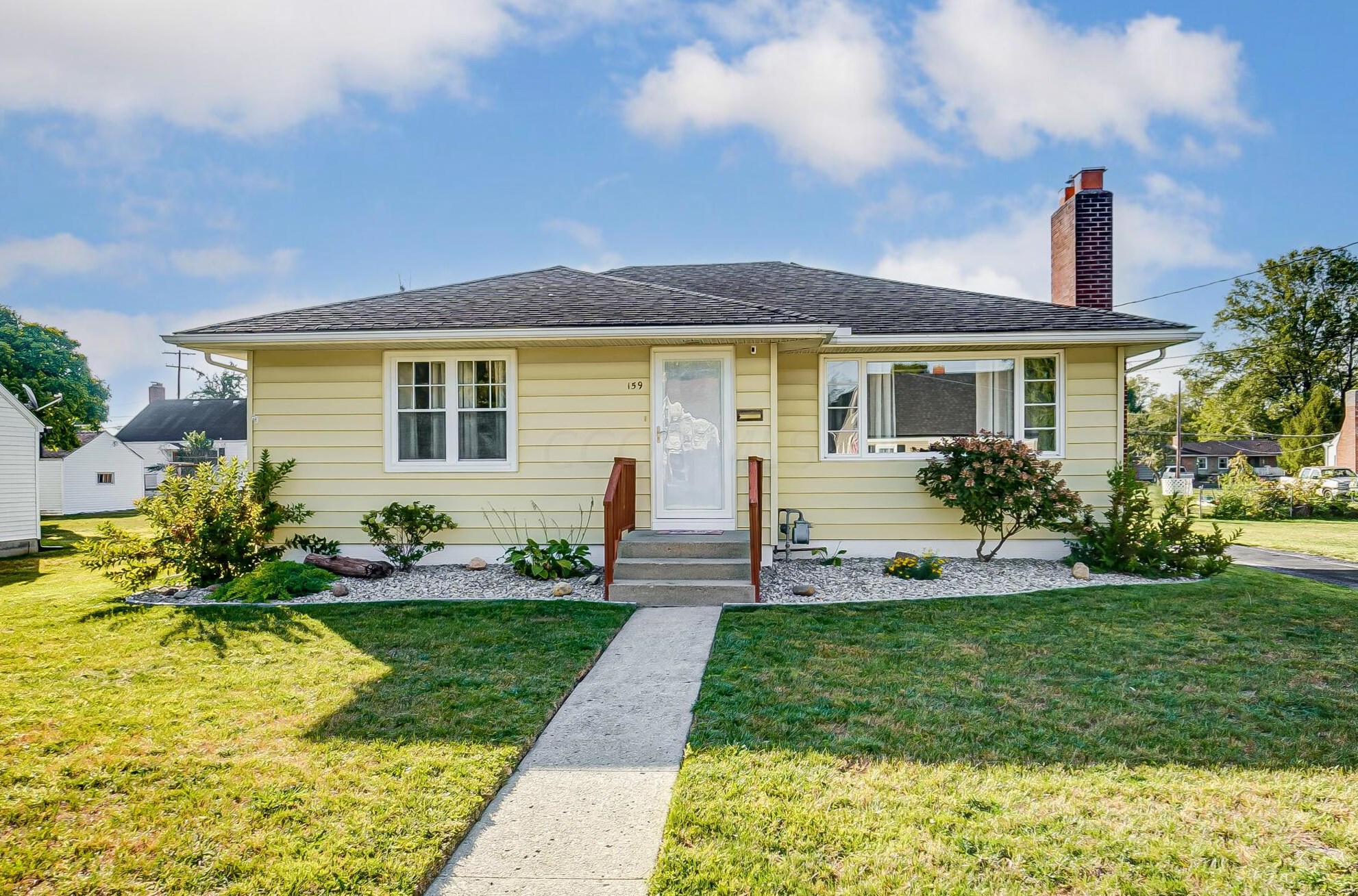159 Fellows Ave, West Jefferson, OH 43162