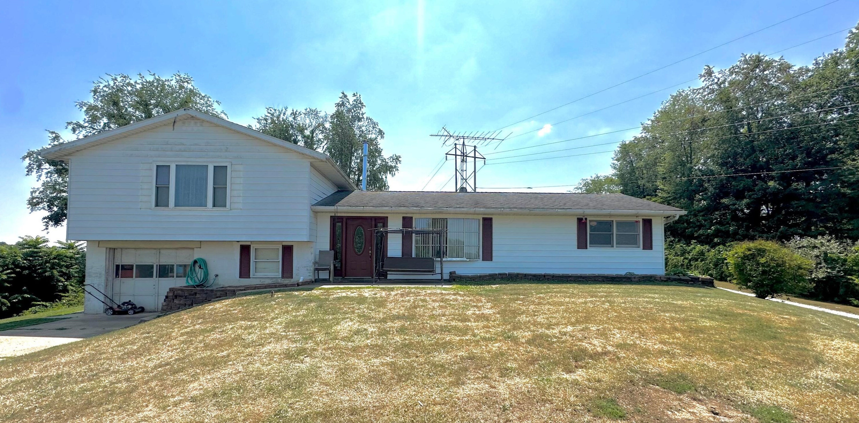 64318 Haught Rd, Cambridge, OH 43725