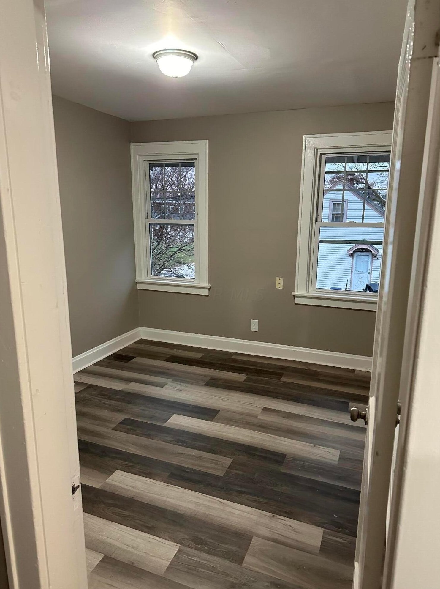 1125 Ohio Ave, Columbus OH 43205-2744 exterior