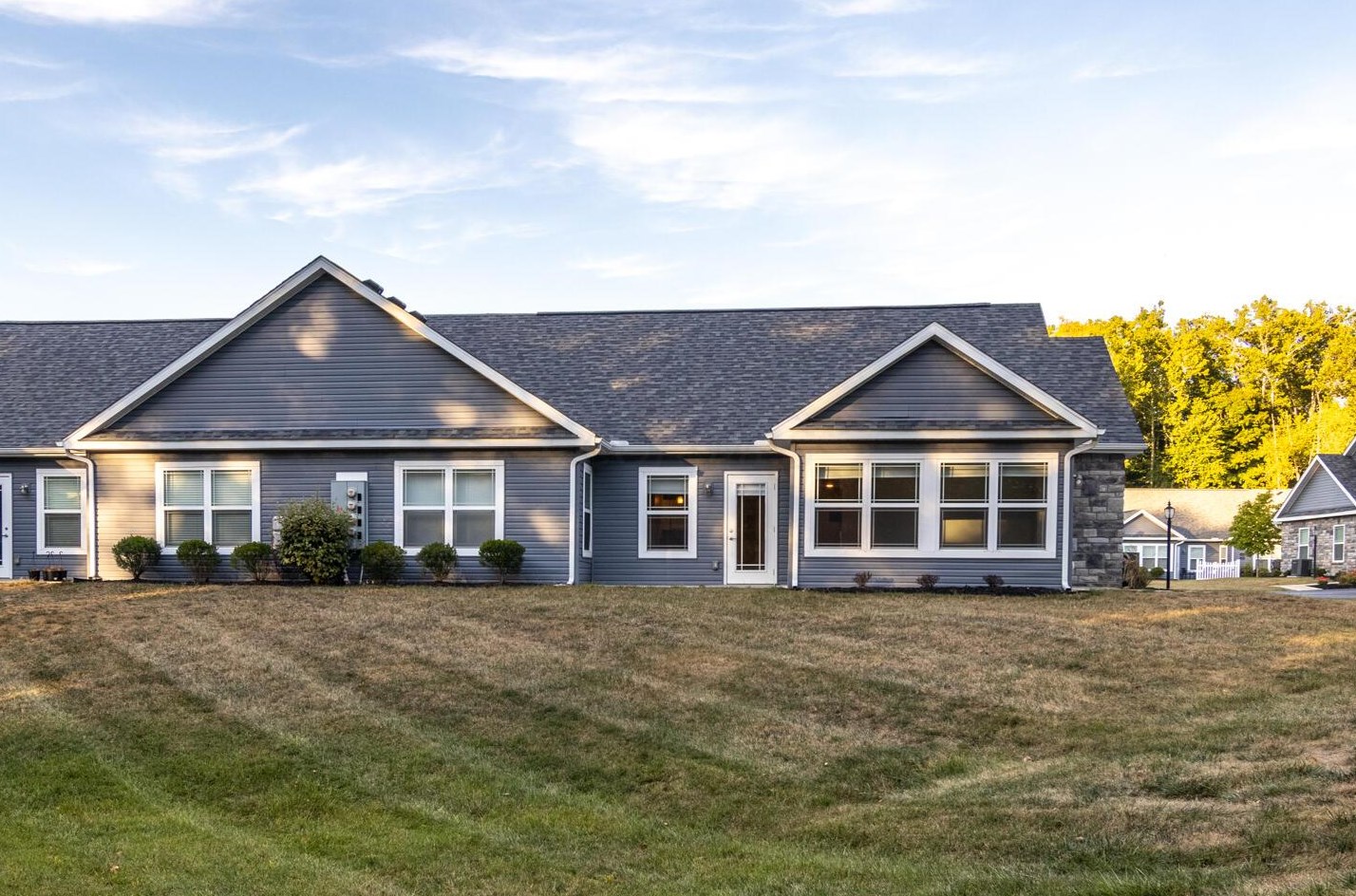 1379 Epworth Forest Dr, Lancaster, OH 43130