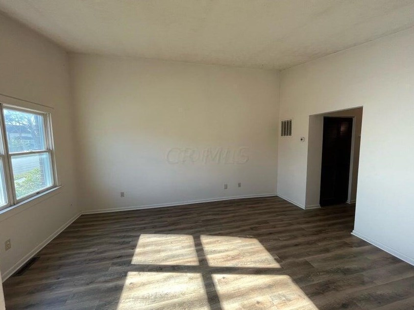 34-34 1/2 Eaton St, Delaware, OH 43015