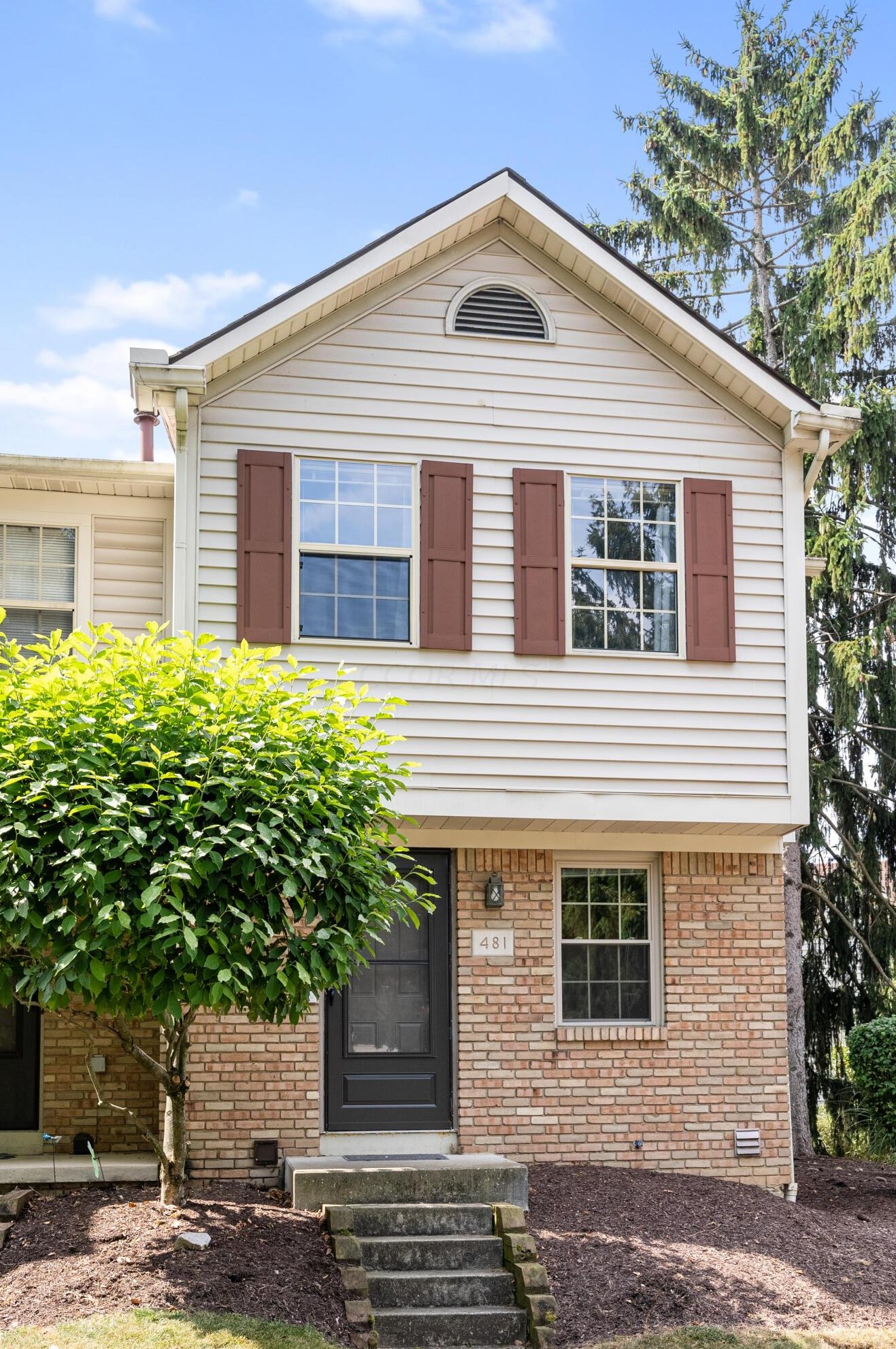 481 Fox Trail Cir E, Westerville, OH 43081