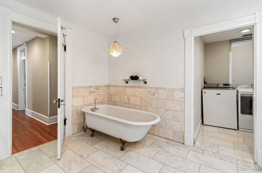 178 1st Ave, Columbus OH 43201-3490 exterior