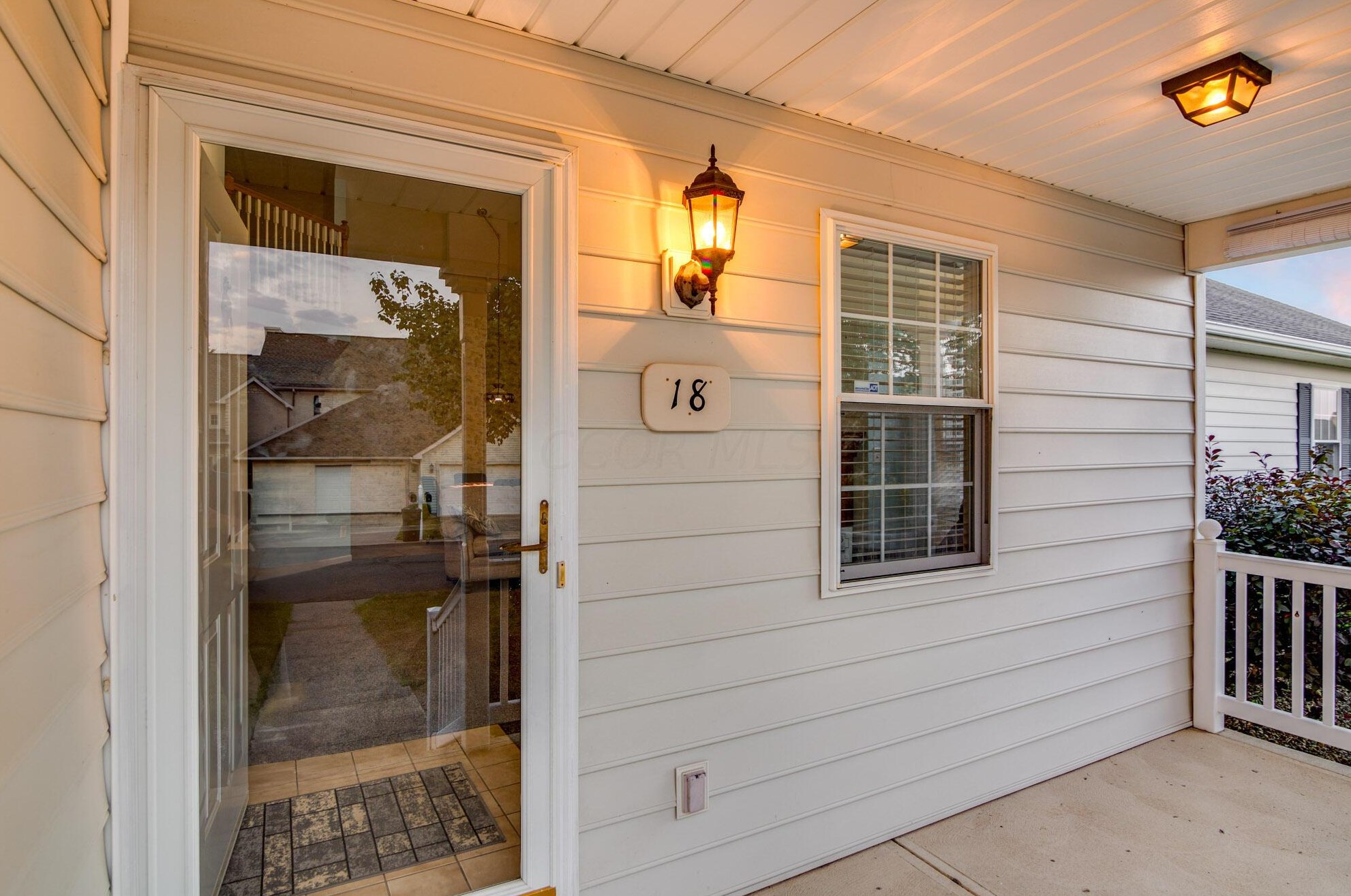 18 Fairway Dr, Mount Vernon, OH 43050
