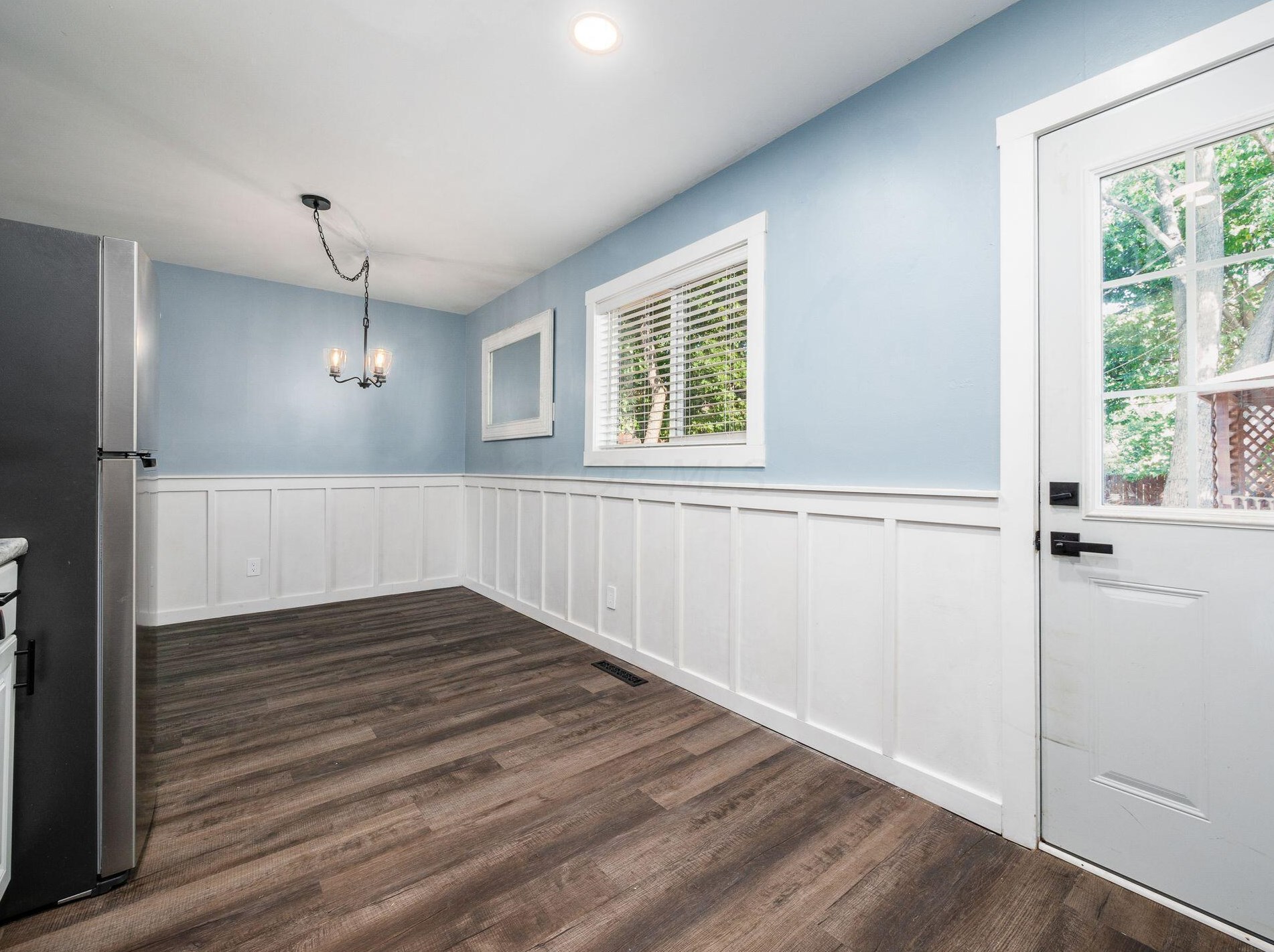 5322 Hbr Blvd, Columbus OH 43232-6228 exterior