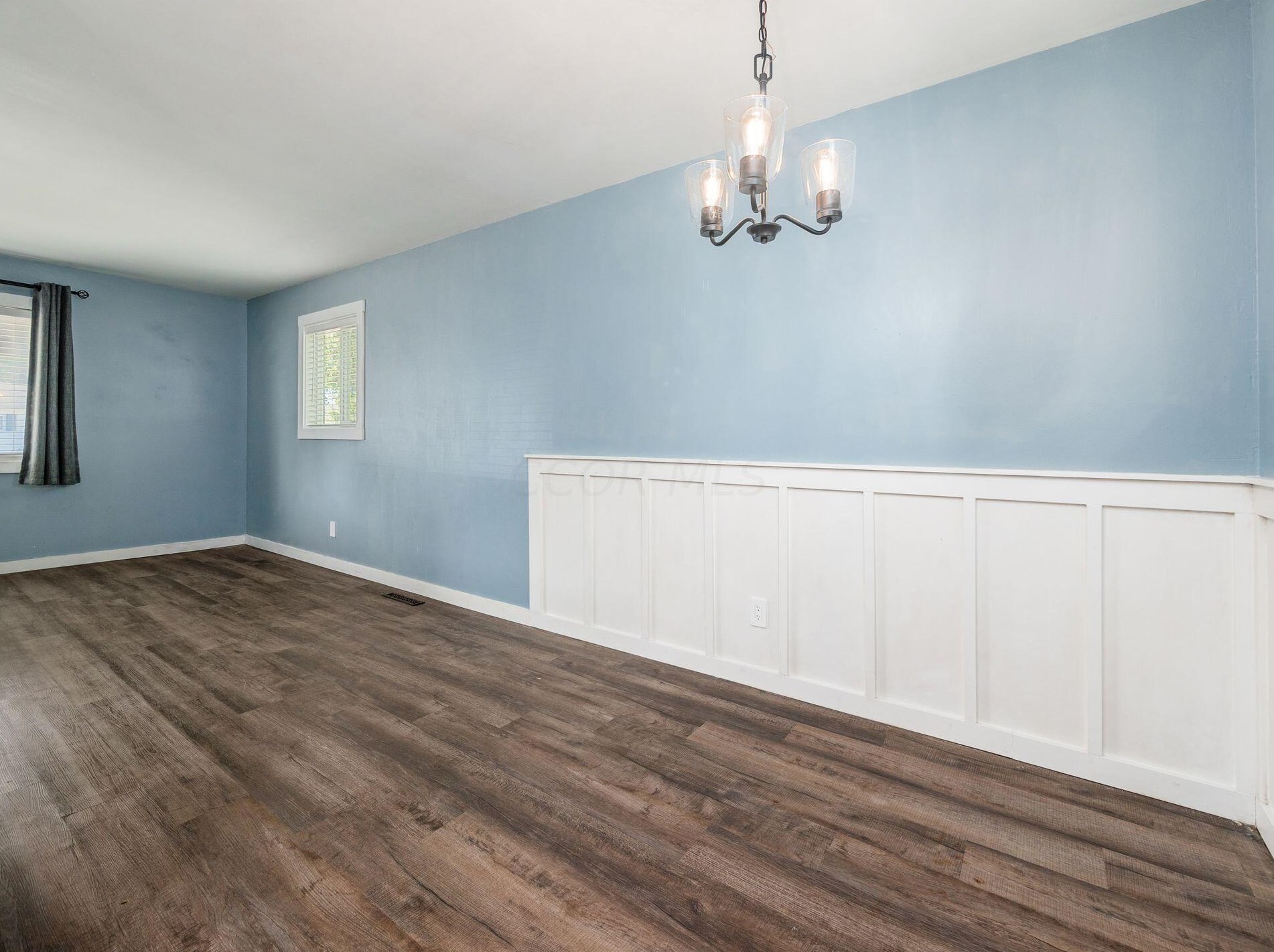 5322 Hbr Blvd, Columbus OH 43232-6228 exterior