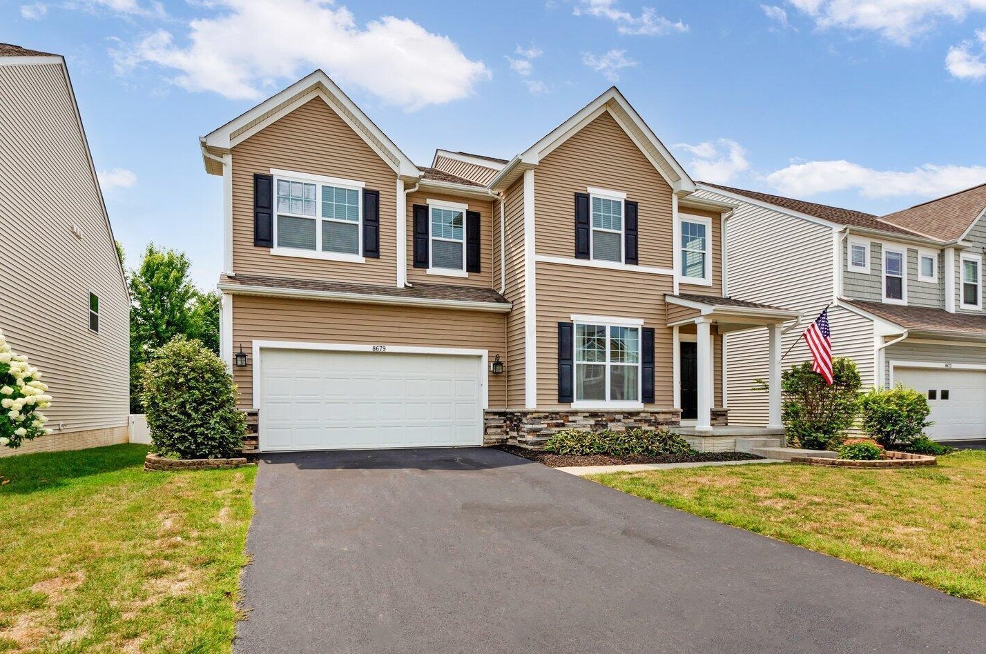 8679 Crooked Maple Dr, Blacklick, OH 43004