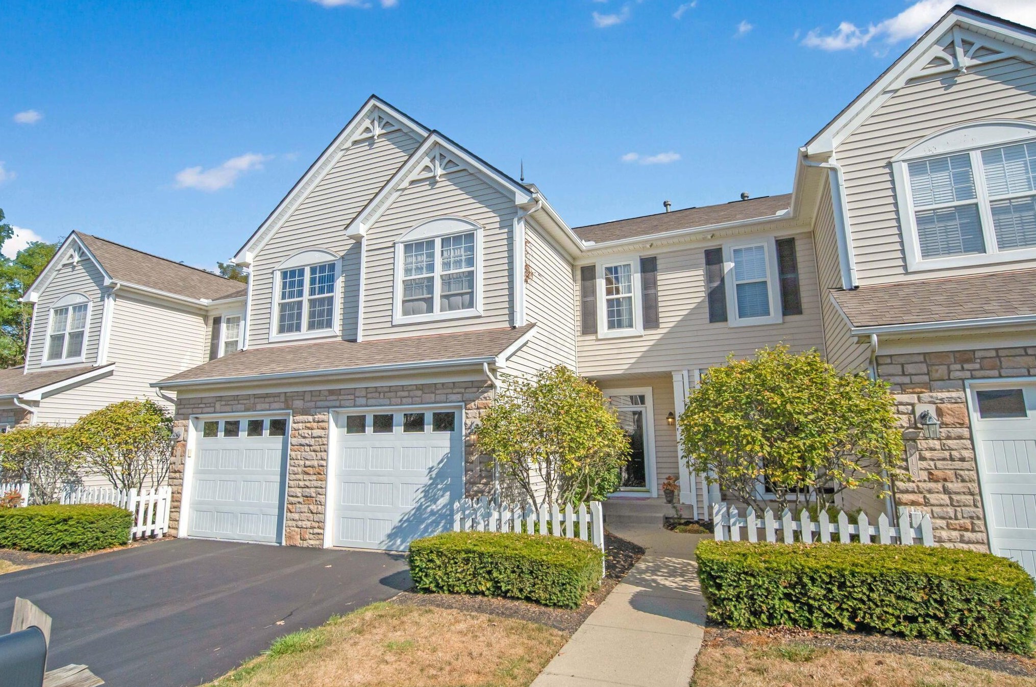 114 Cumberland Chase Blvd, Pataskala, OH 43062