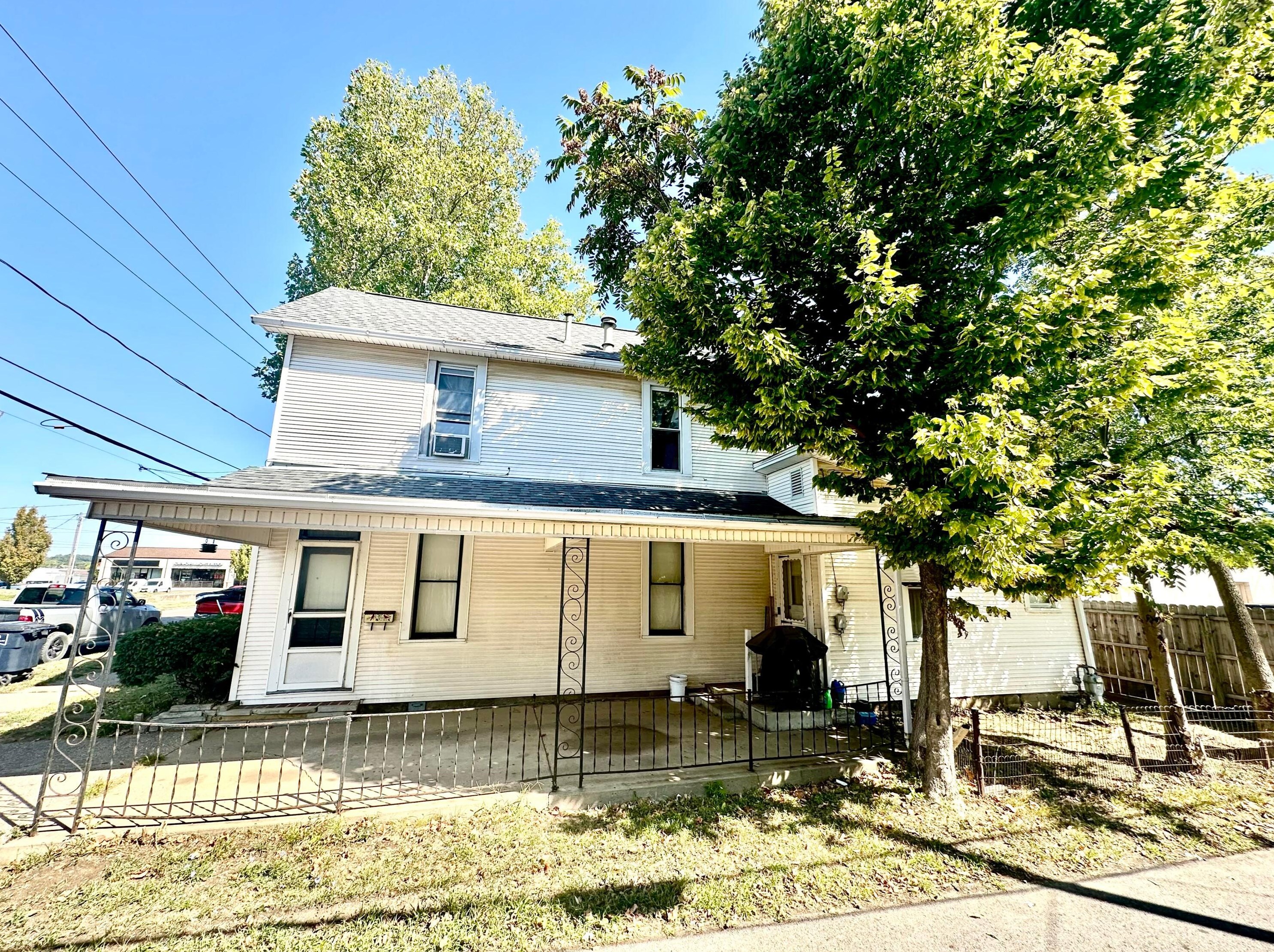 520 Forest Rose Ave, Lancaster, OH 43130