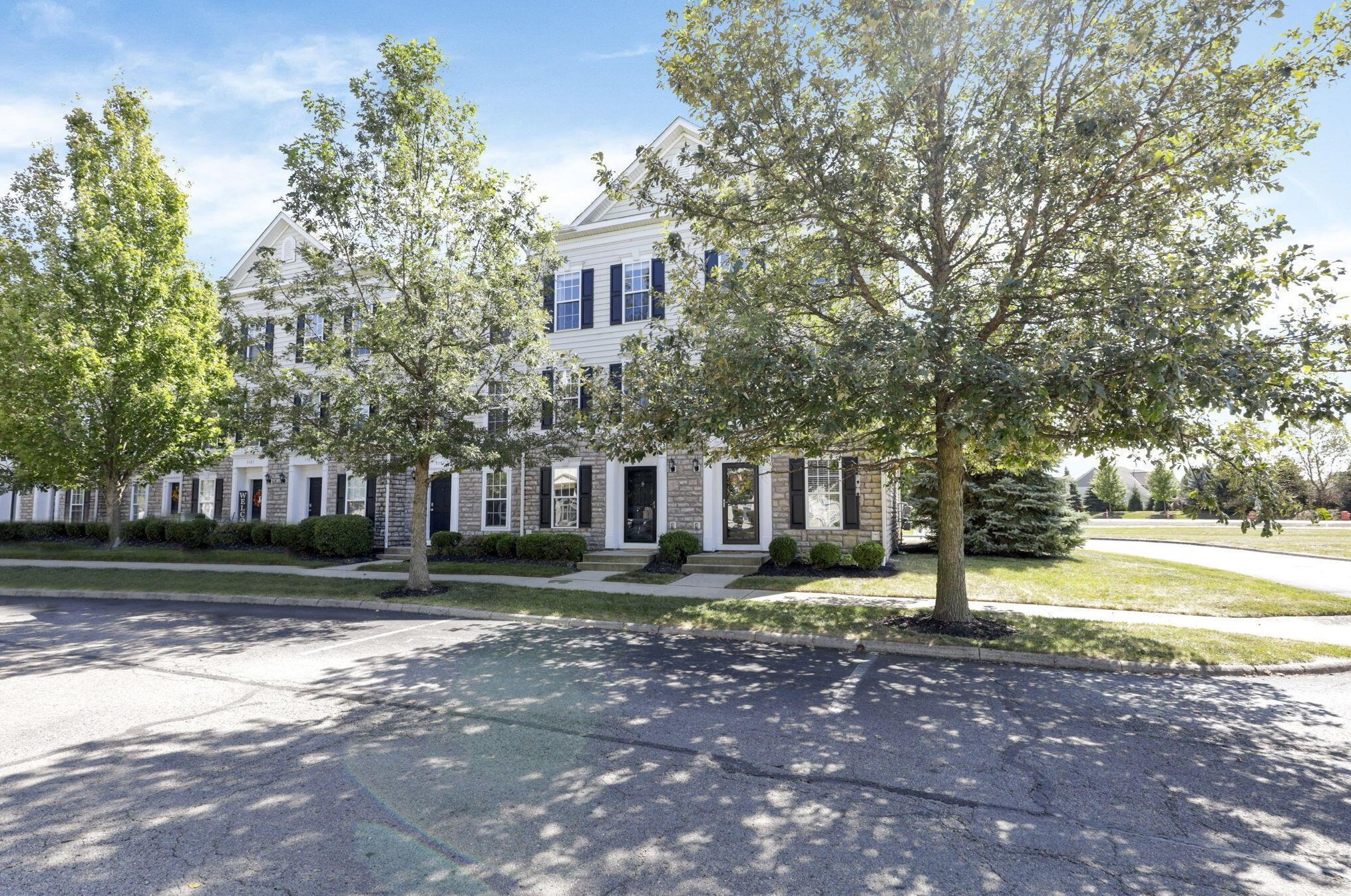 5589 Mesa Falls St #15, Dublin, OH 43016